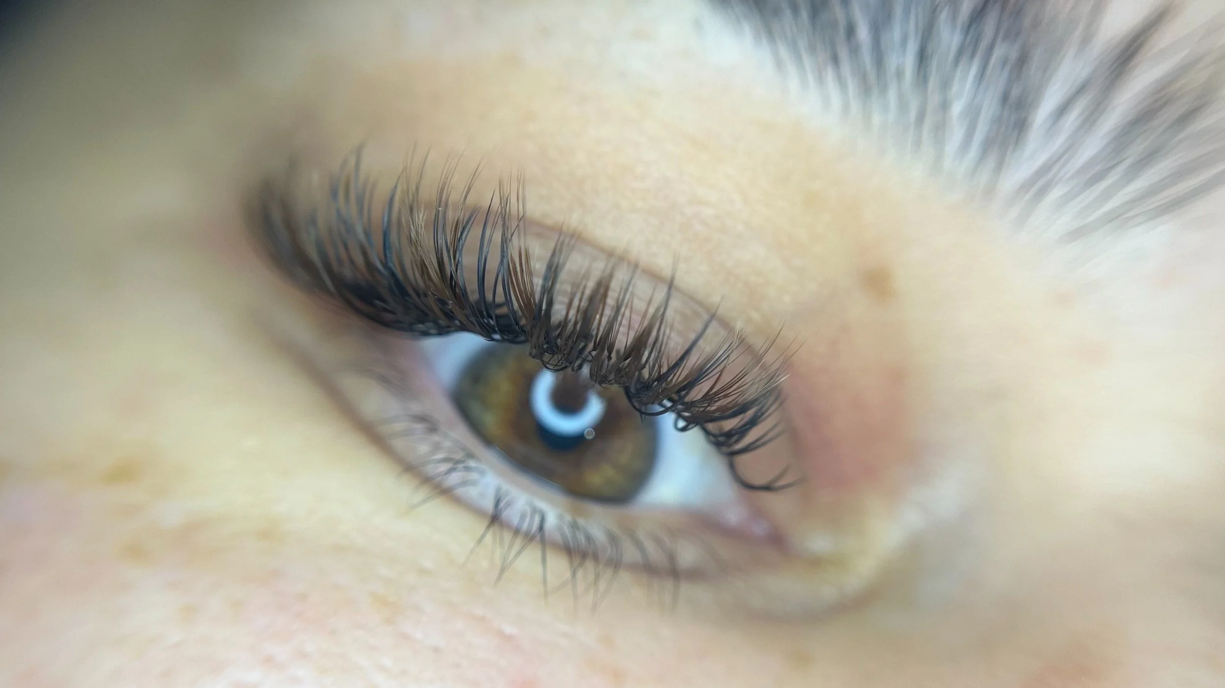brown - eyelashes - mix- with Black- extension- thewoodland-tomball -texas.jpg.