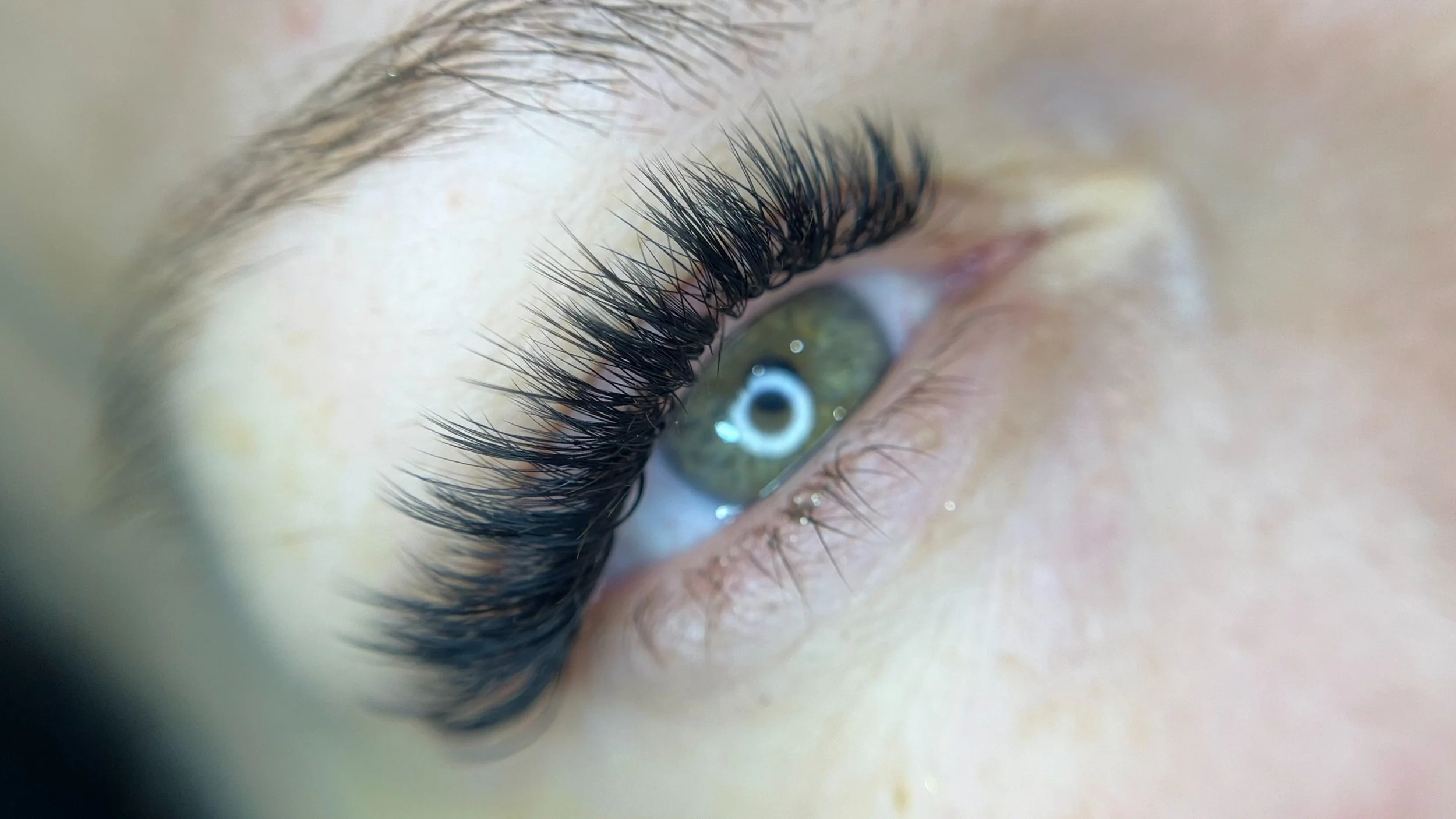 wedding-lashes-extensions-wispy-volume-houston-texas.jpg.