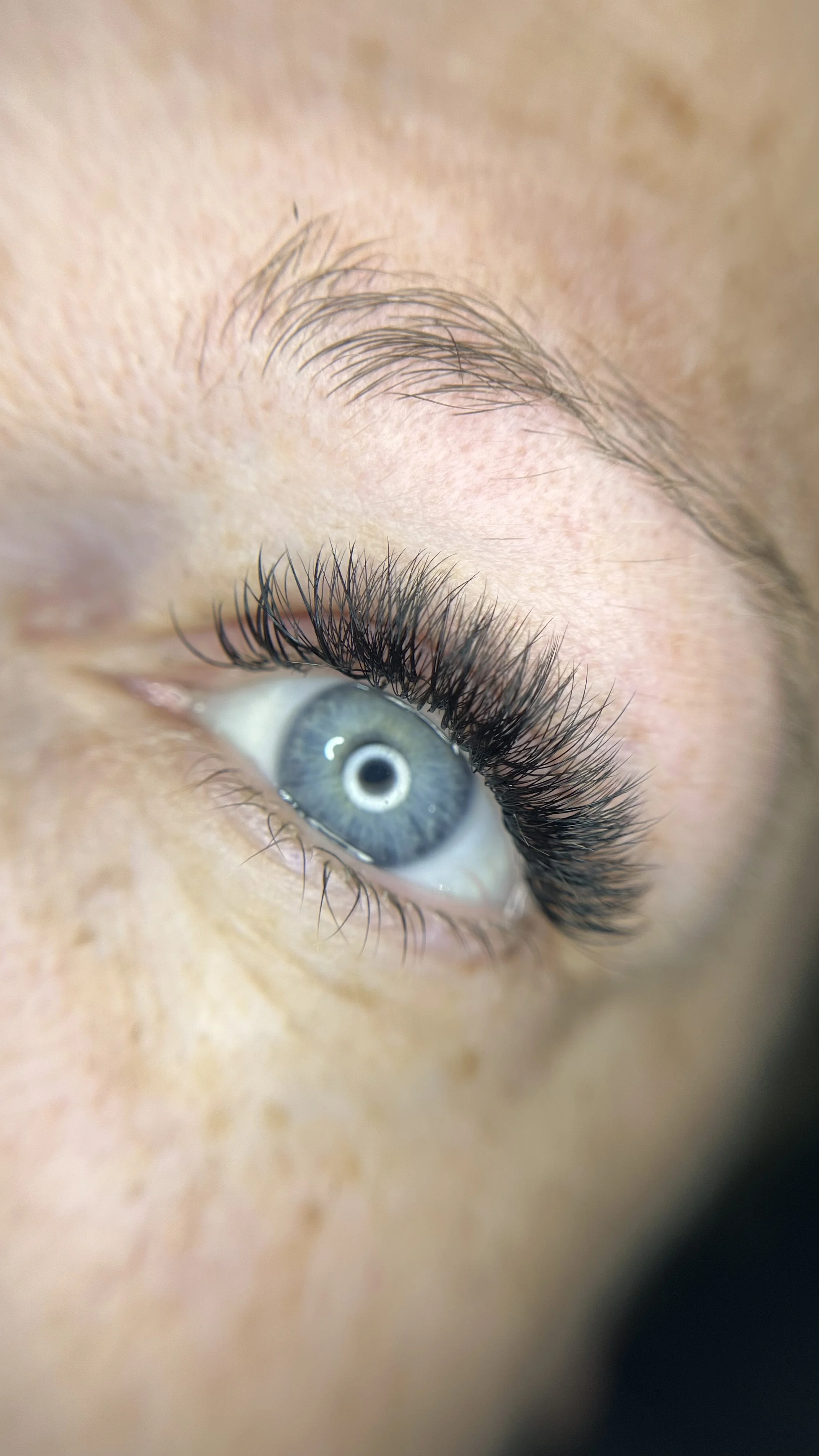 everyday - looks -open eye - style- natural- lash- extension- springs - texas. jpg.