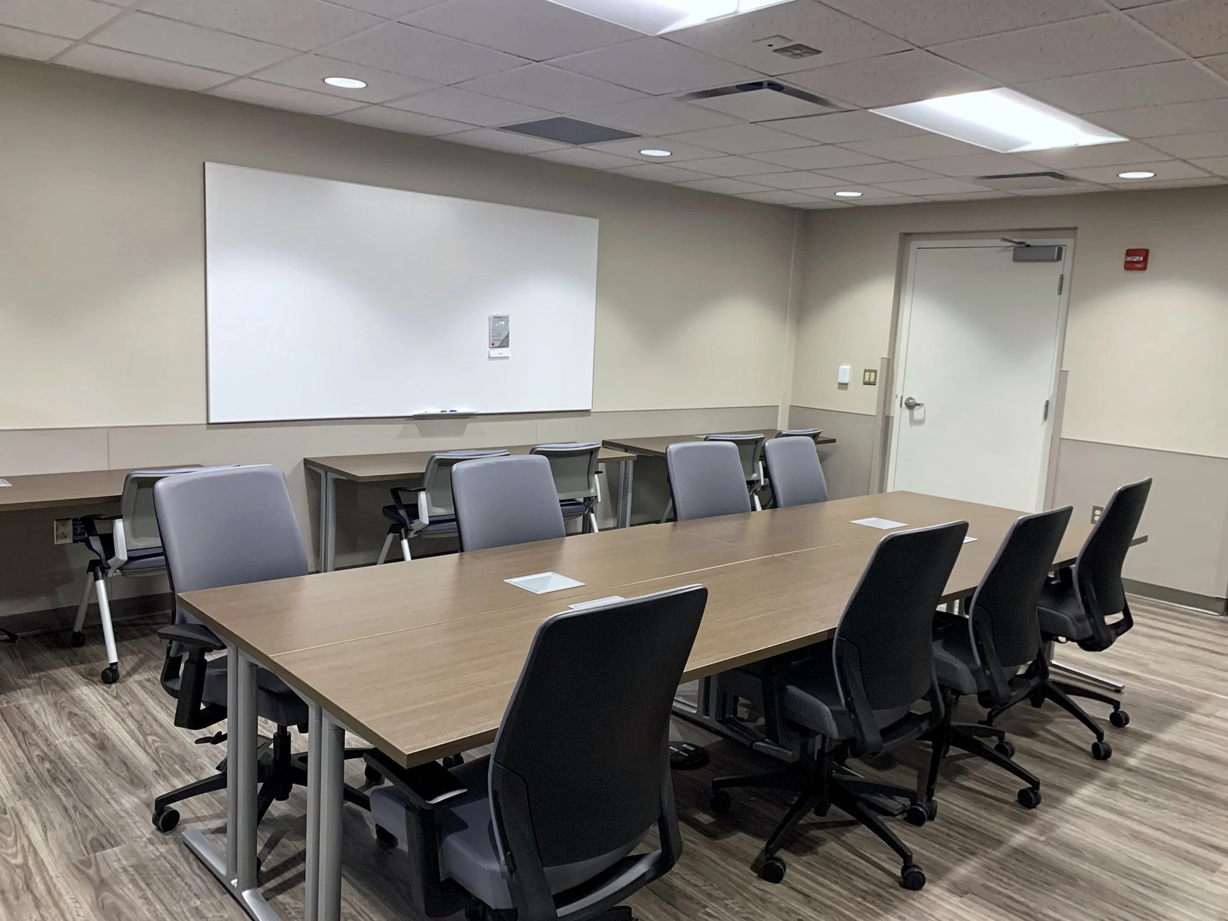 20-014 FINAL PHOTOS - SLACK 22.01 Large Conference 1.png