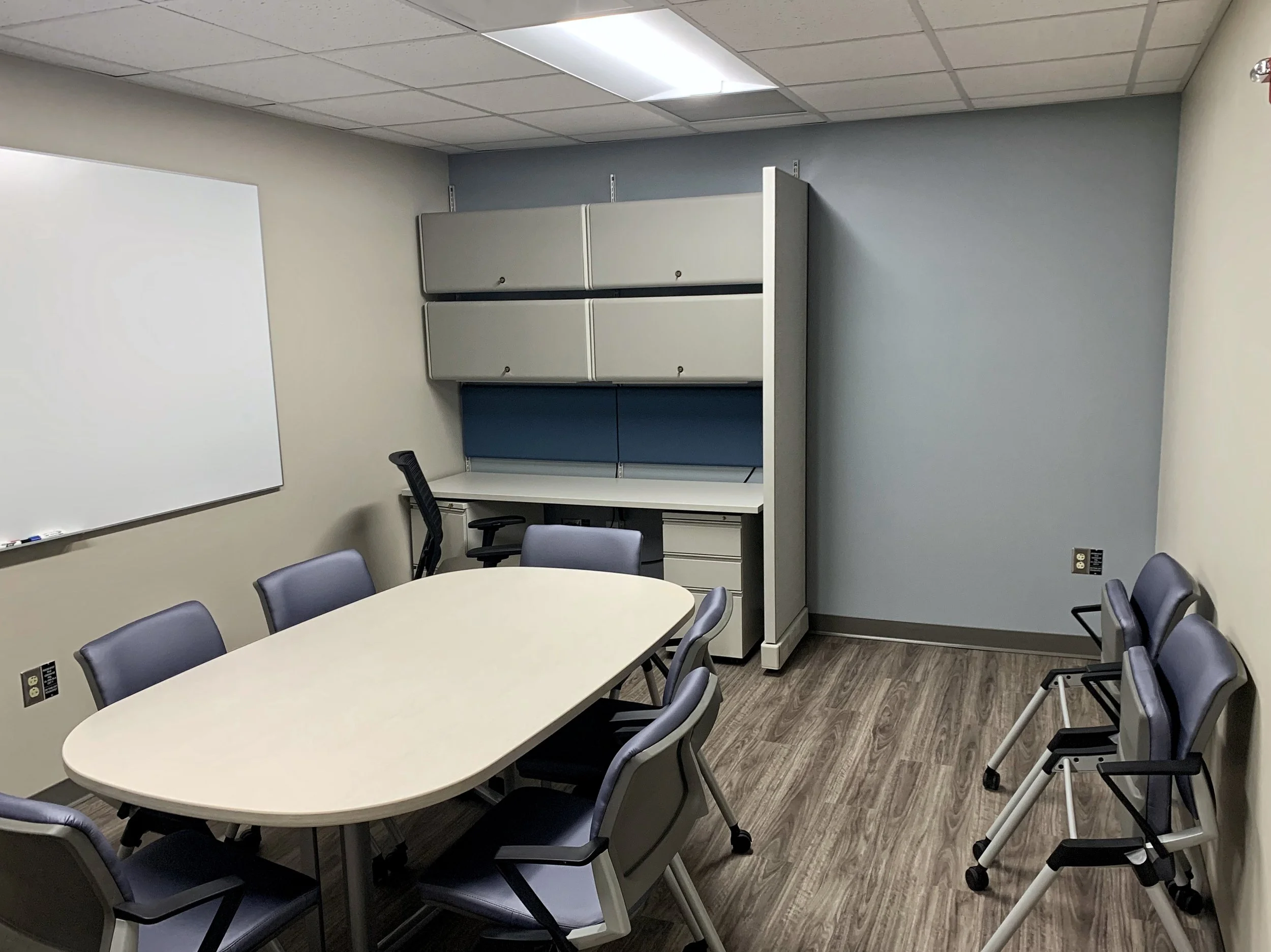 20-014 FINAL PHOTOS - SLACK 22.01 Small Conference.png