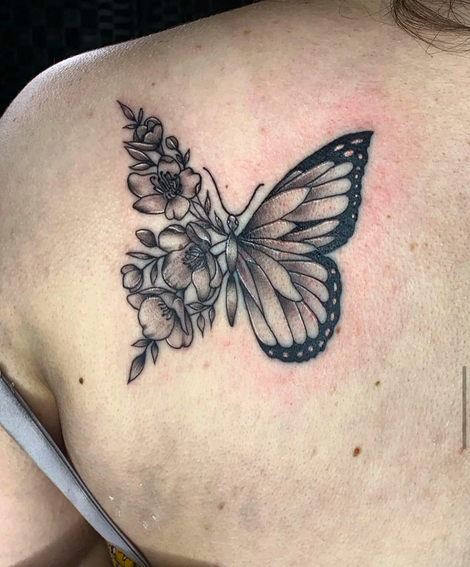 Popular Butterfly Tattoo Designs and Ideas