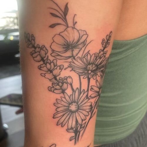 Aged Fine Line Tattoo: How Long They Last, Why They Fade &amp; How to Keep Them Sharp for Years