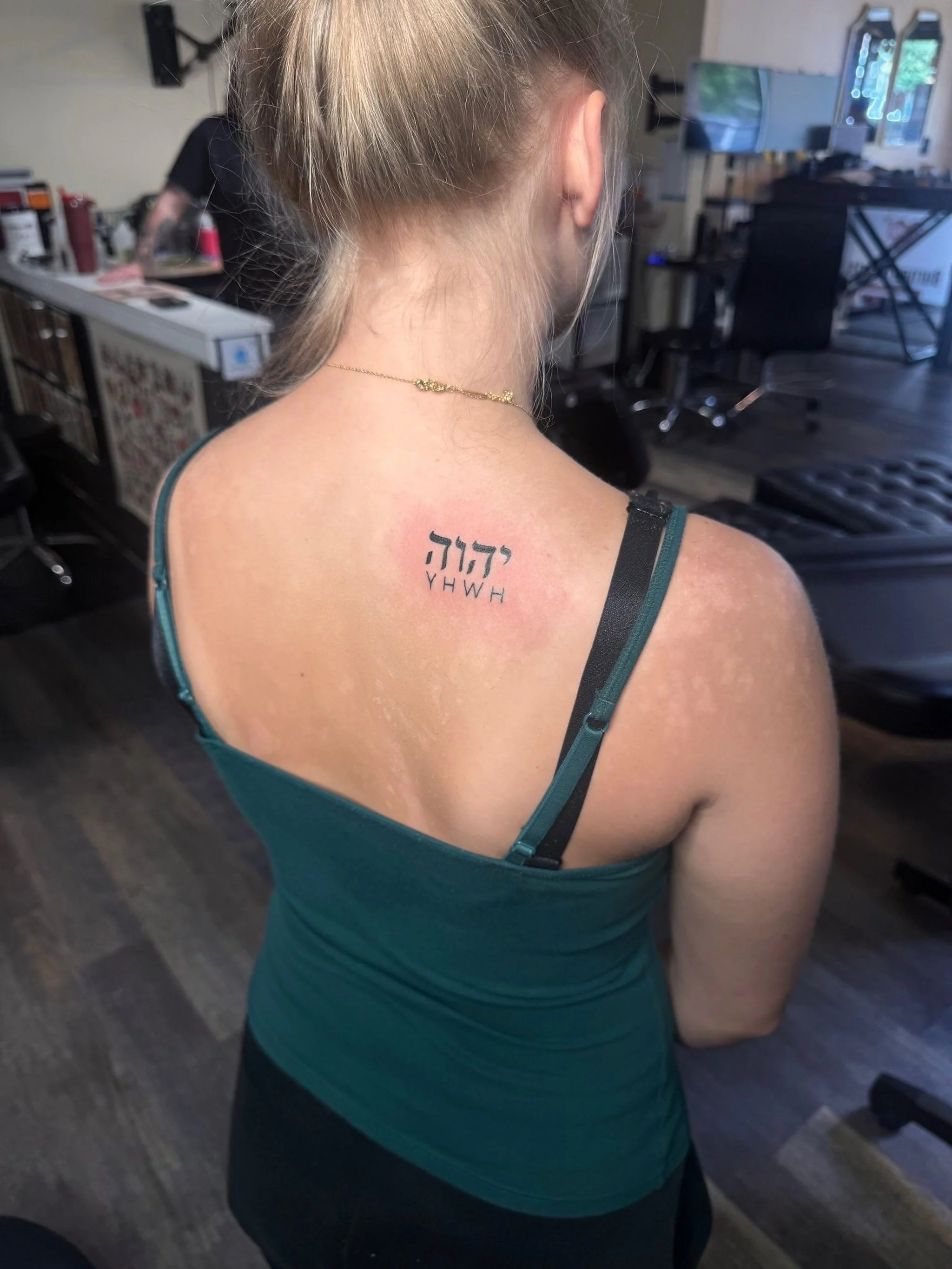 Fresh ink, new chapter 🖌️💕 YHWH Best of luck in SPAIN!
This tattoo was done by tattoo artist Rodger (@dacoyaza) at Burned Hearts Tattoo in Columbus, Ohio.
#rodgertattoo #freshtattoo #letteringtattoo #tattoo #tattooartist tattoooftheday columbustatt