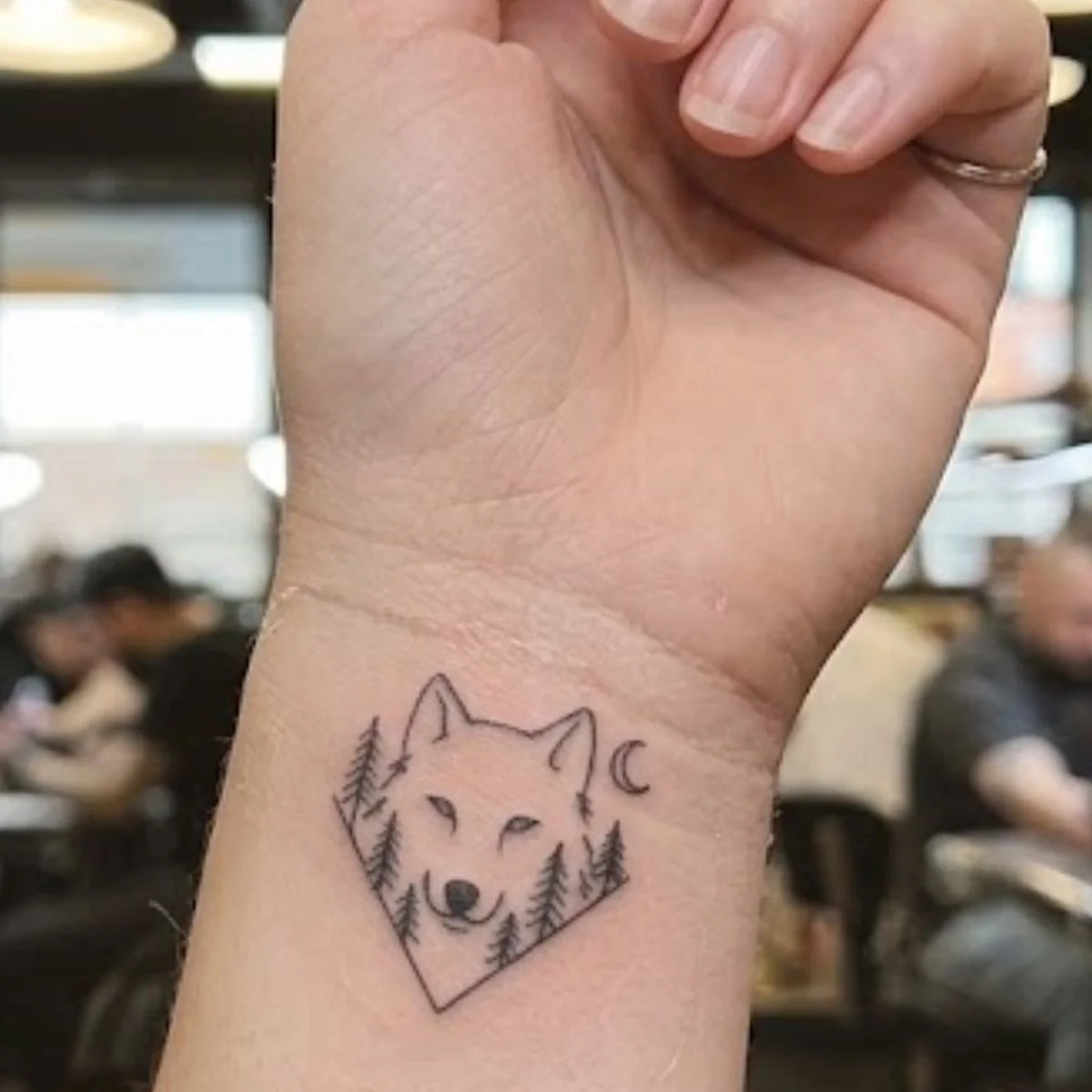 fineline wolf tattoo.jpg