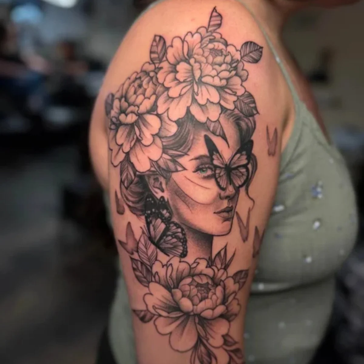 Exploring the Beauty of Black and Grey Realism Tattoo Art