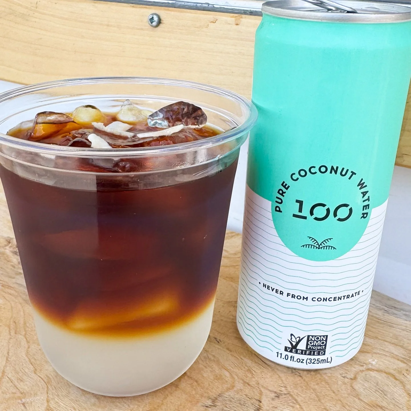 New on tap: Coconut Cold Brew 🥥⠀
Made with 100 Coconuts delicious coconut water, Devout&rsquo;s smooth cold brew and a touch of coconut extract! Light, refreshing &amp; tropical 🌴