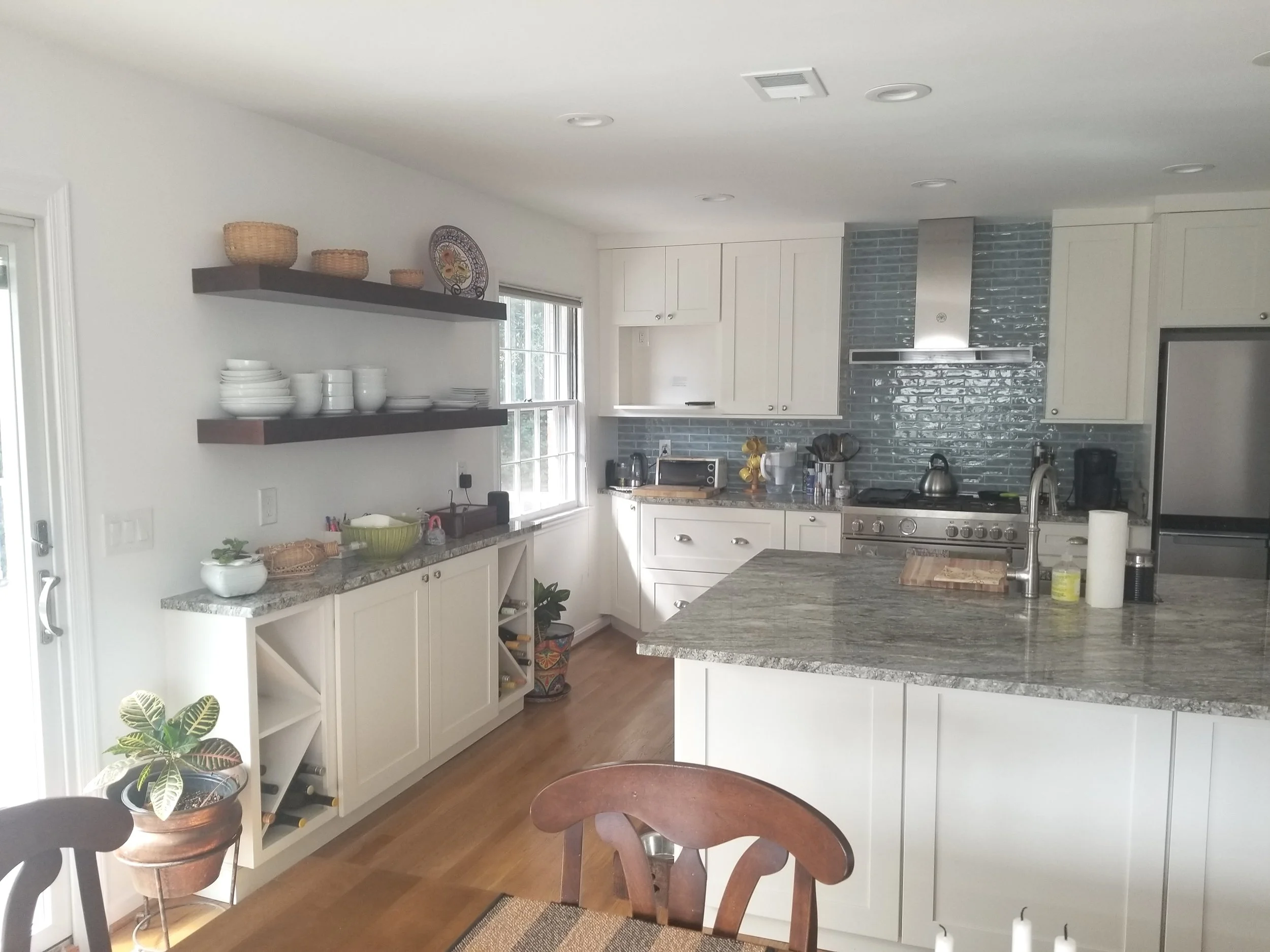 Transitional Kitchen Remodel by Monova Homes project photo 4