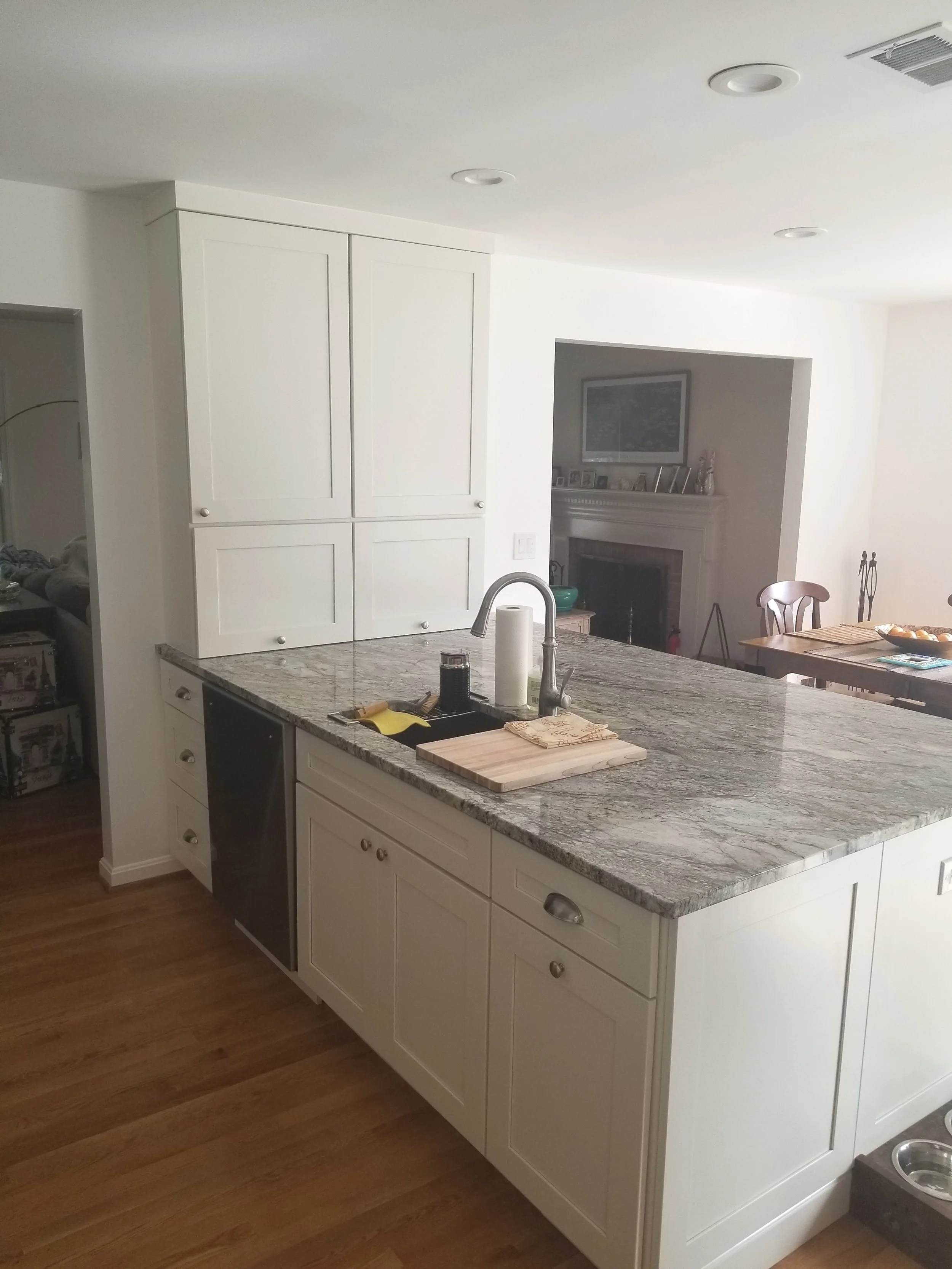 Transitional Kitchen Remodel by Monova Homes project photo 6