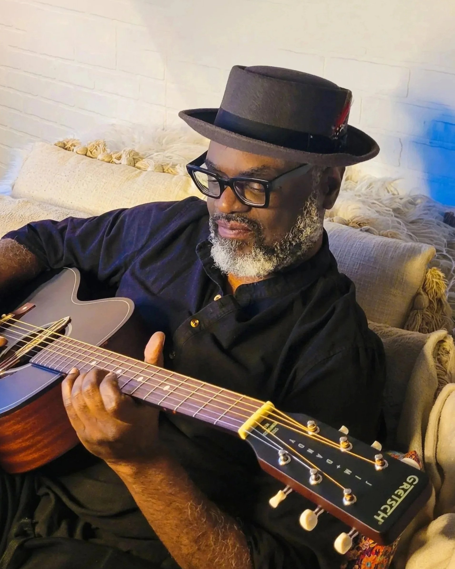 TOMMY SIMS