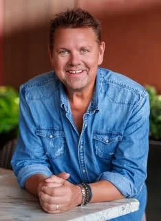 Storme Warren