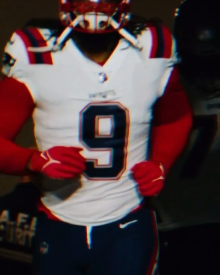 RAFFLE ALERT📣 we are so excited for this item! An autographed football by Patriots superstar linebacker Matthew Judon! Thank you to the Cummings family for this donation! 

Even if you are unable to attend our polar plunge or Paddy&rsquo;s, you can 