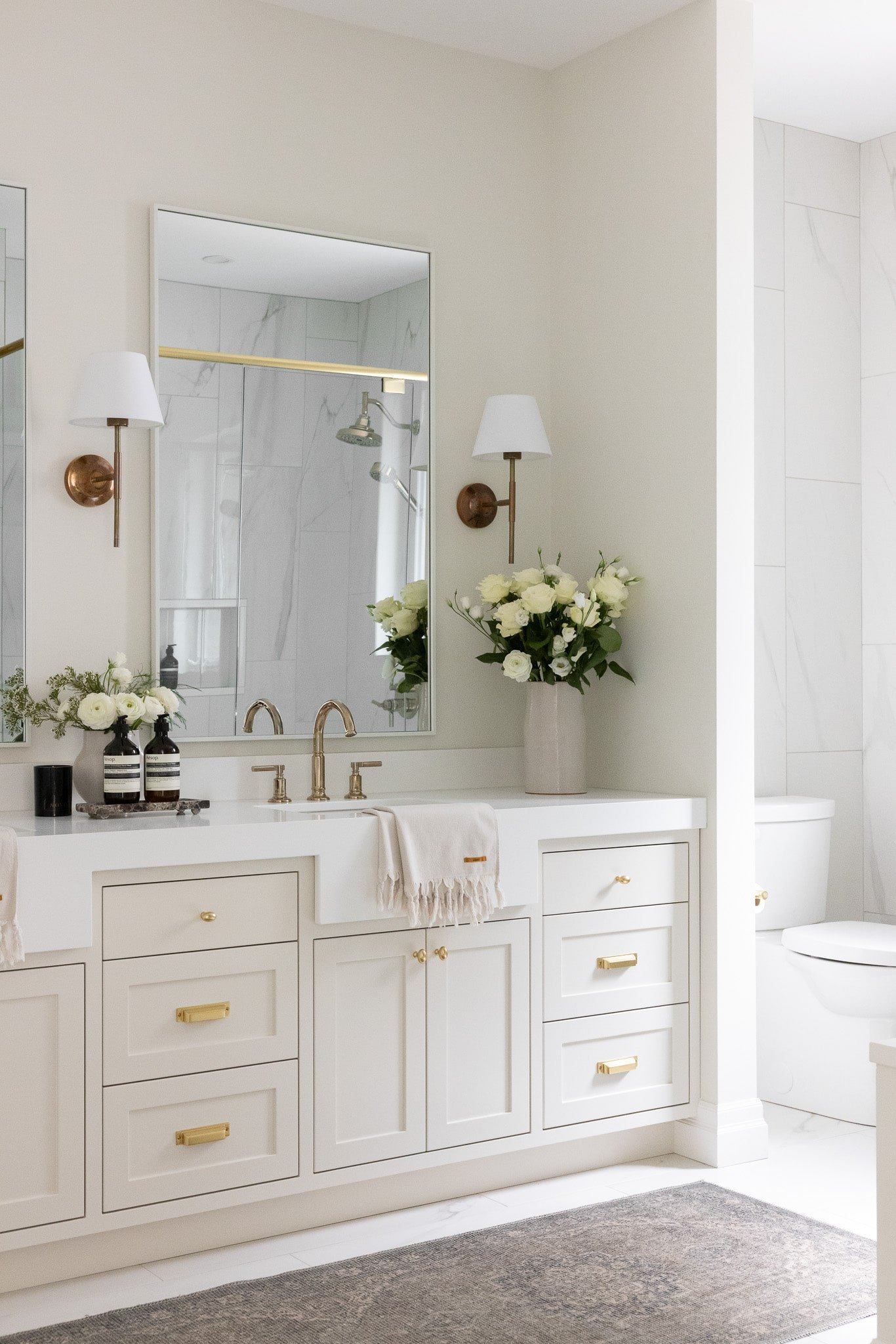 Woodhill Bungalow Interior Design Canada 31.jpg