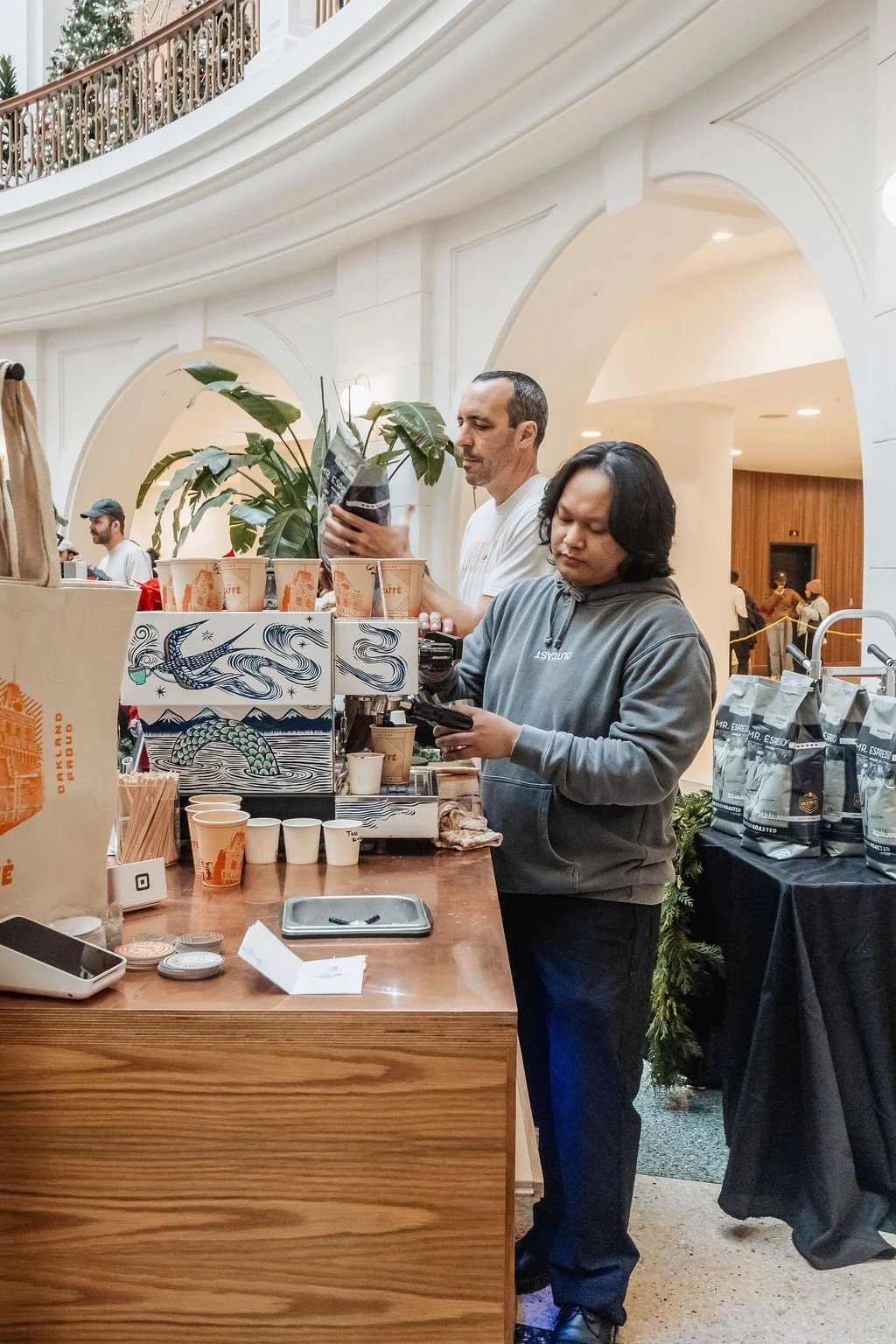 2025 Oakland Coffee Market (photo credit:  Kaithleen Apostol @binibinikreative)