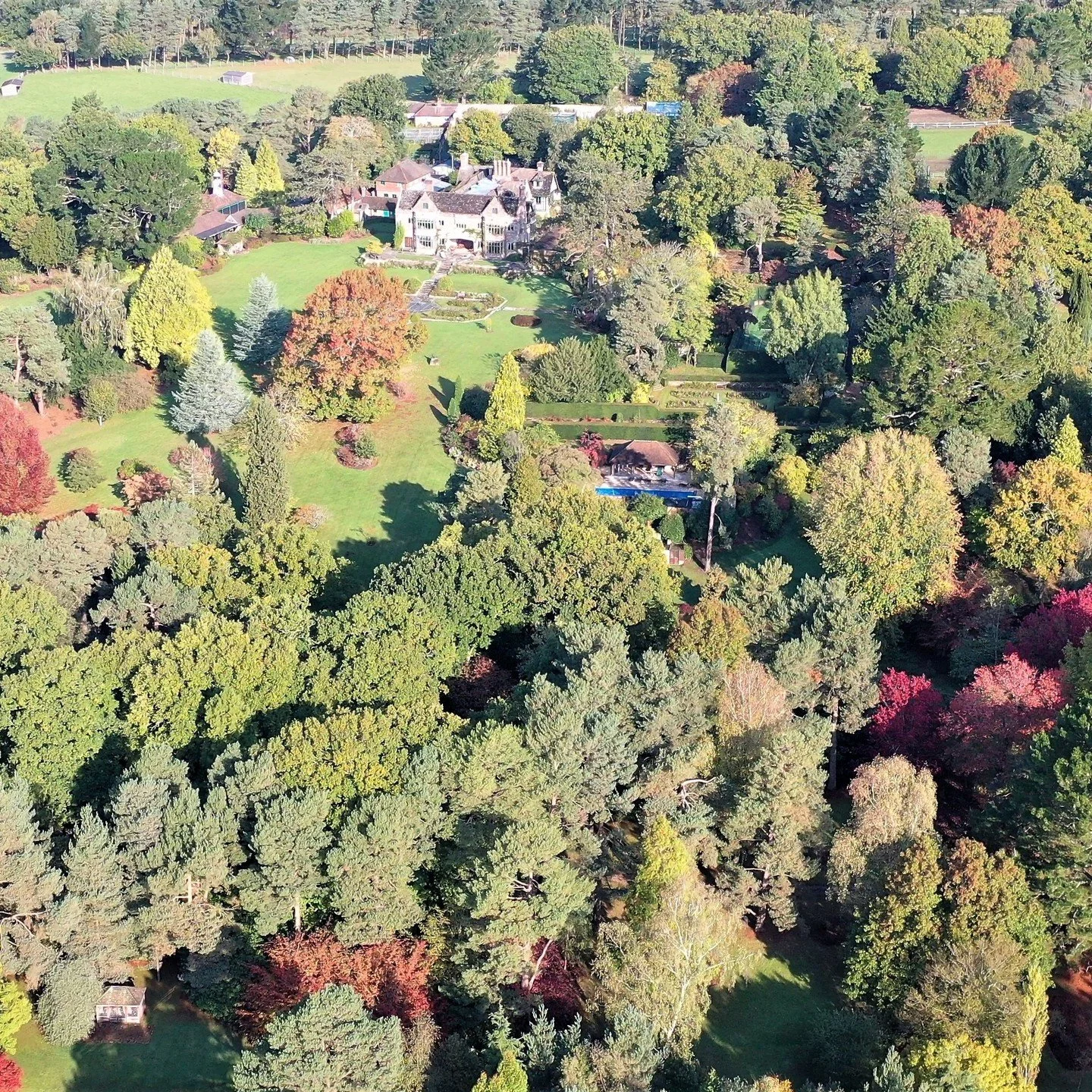 #heaselandsphotolocation
#heaselandsestate
#photolocation
#filmfriendly
#fashionlocation
#woodlandlocation
#luxurybrands
#englishcountryestate
#location
#locationlocationlocation
#locationphotography
#videolocation
#filmlocation
#onlocation
#location