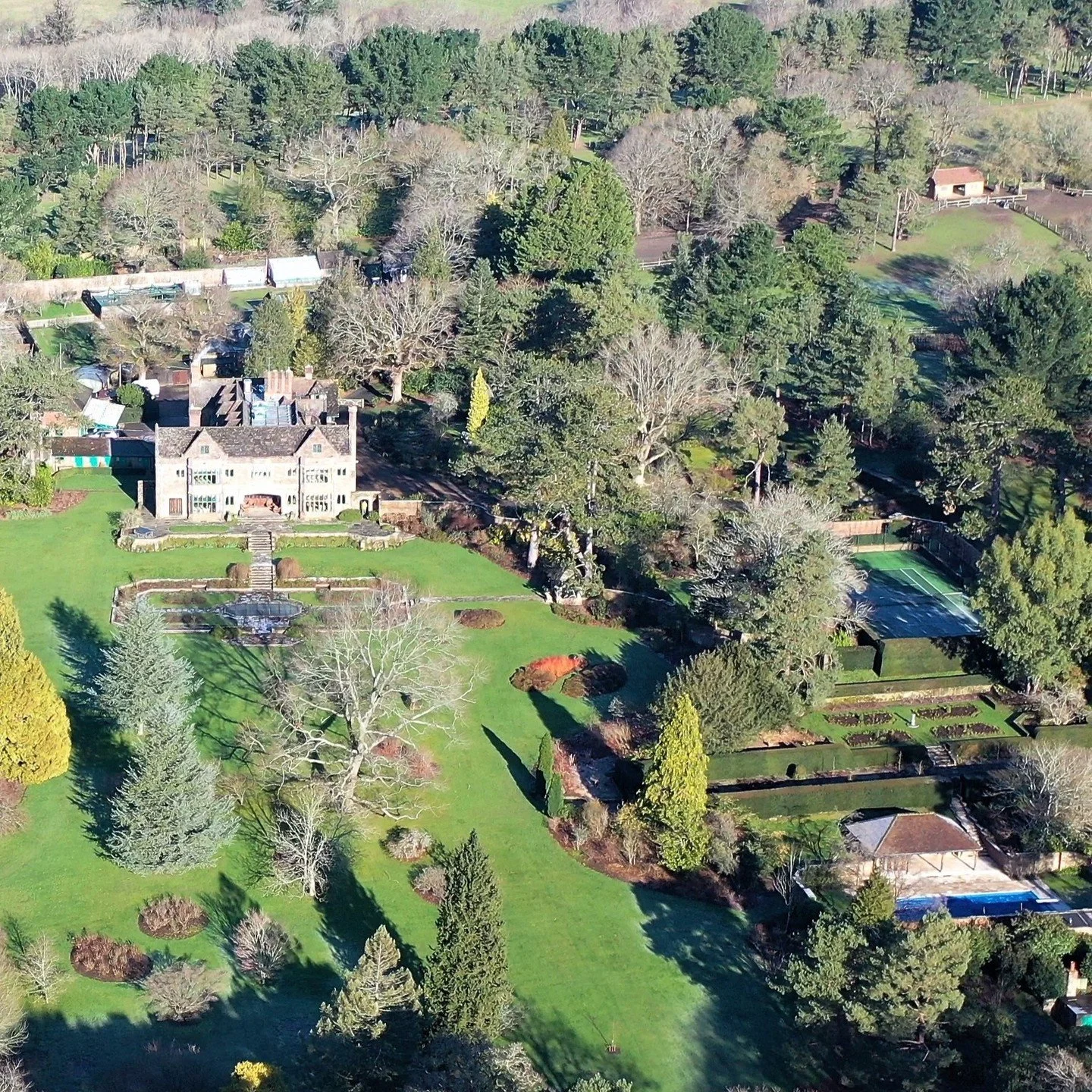 #heaselandsphotolocation
#heaselandsestate
#photolocation
#filmfriendly
#fashionlocation
#woodlandlocation
#luxurybrands
#englishcountryestate
#location
#locationlocationlocation
#locationphotography
#videolocation
#filmlocation
#onlocation
#location