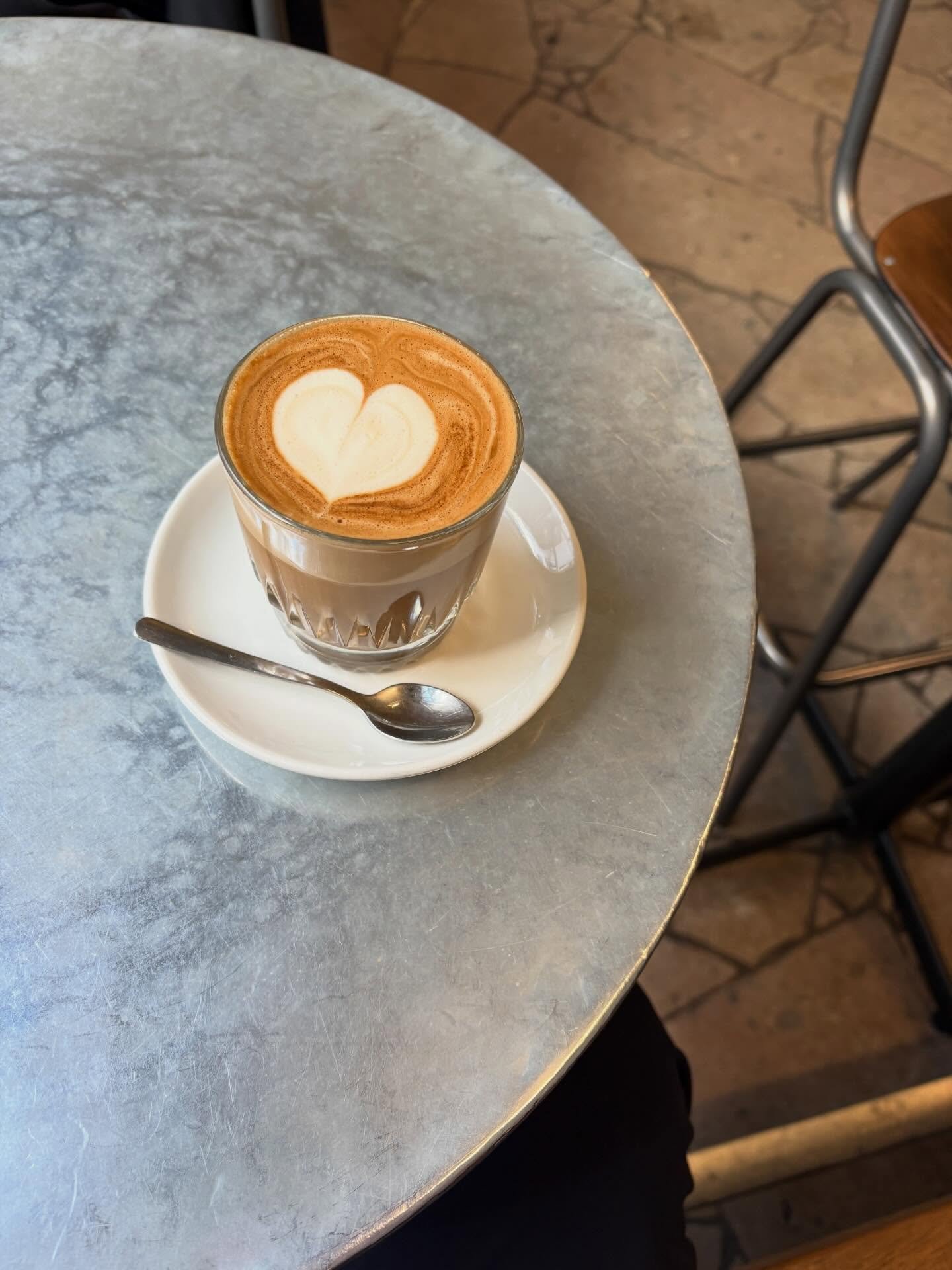 Look up for the kiss!