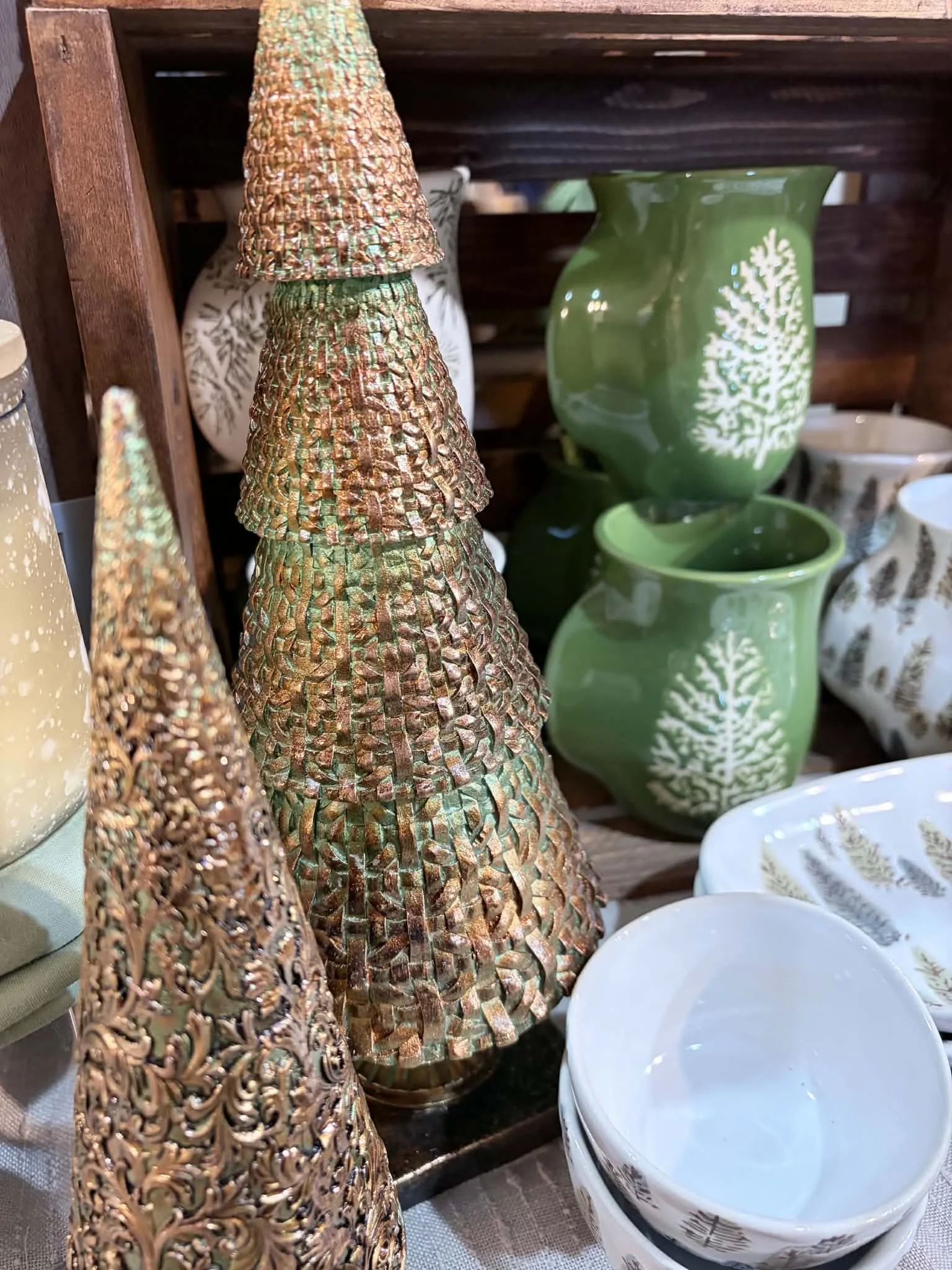 website- christmas trees & mugs.jfif