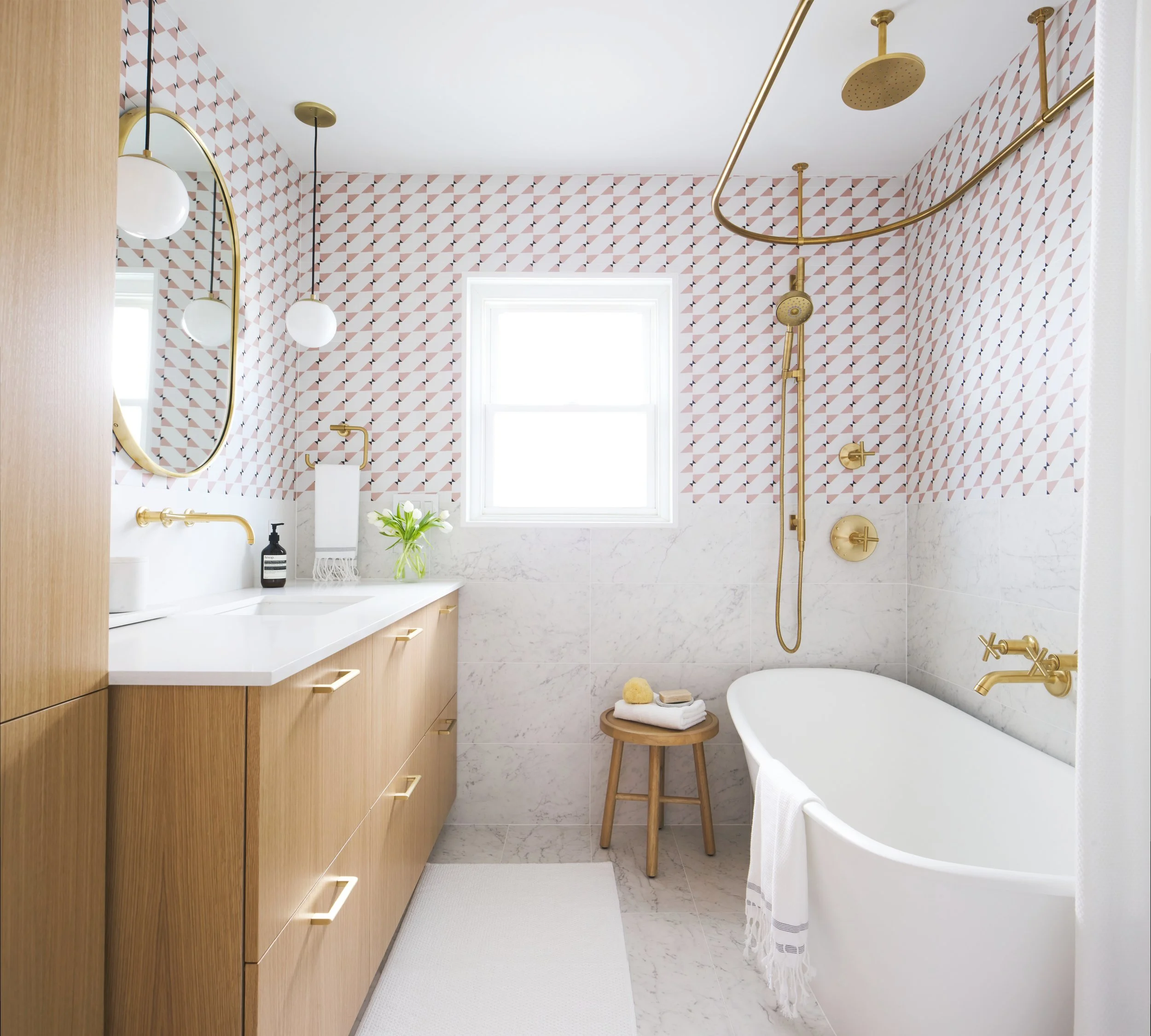 Saugus Ave Pink 1.JPG