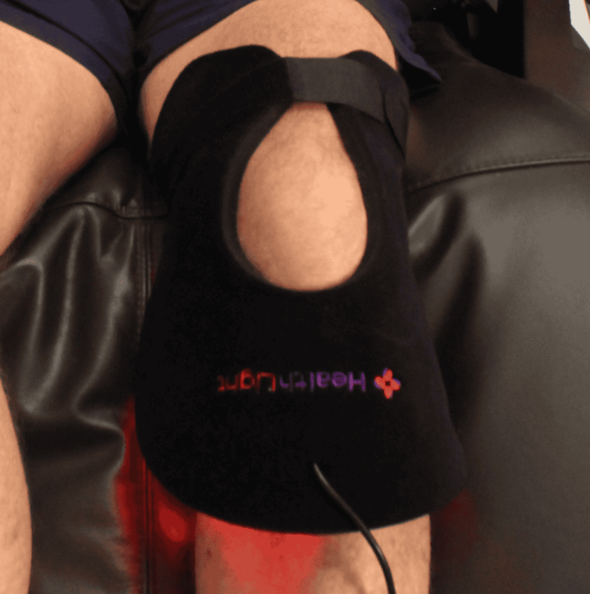 knee and shoulder pad health light red infrared.png