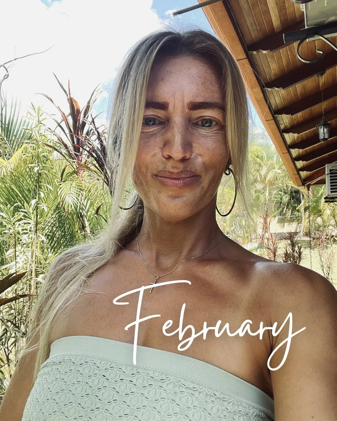 My February Highlights 

1 &amp; 2) The most beautiful wedding I&rsquo;ve been to 💗 all the blessings  to Magdalena and Mauricio

3) Wedding After Glow with Vale, Rodin &amp; Chocito

4 &amp; 5) Sweetest Valentines Day with my girls Rodin &amp; Rose