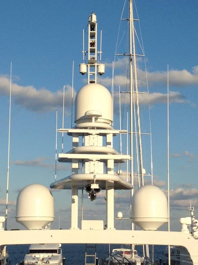 VHF, HF/SSB, satellite systems, cellular data, WiFi, and Starlink integration — with redundancy planning.