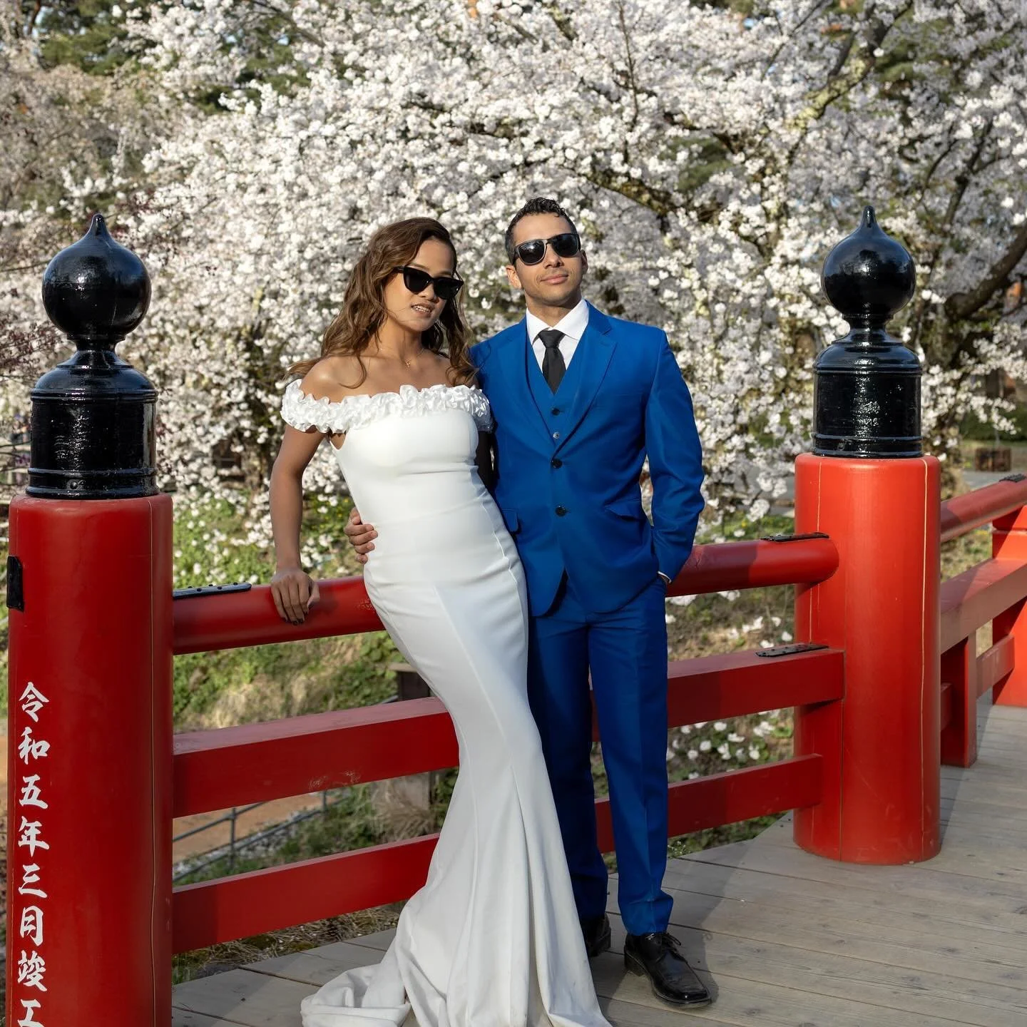 Omg we had so much fun at Hirosaki celebrating these two! ❤️ The beauty of this castle was unreal with all the blossoms in full bloom 🥹