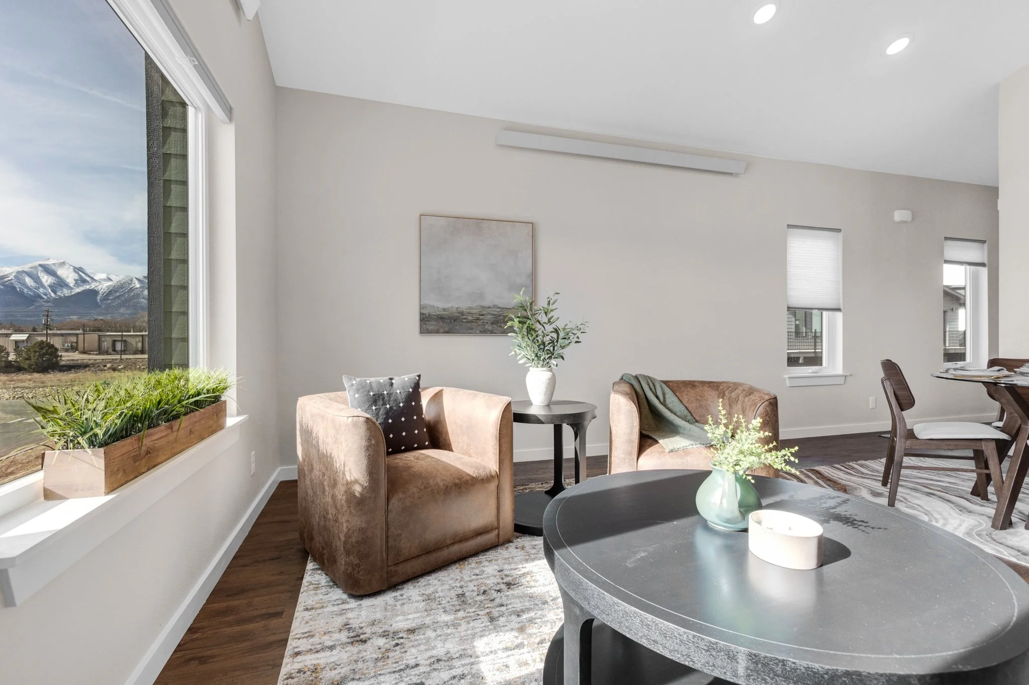 325 Williams INTERIOR - 19.jpg