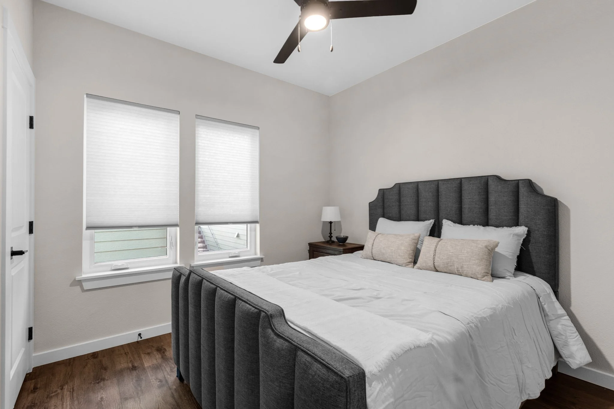 325 Williams INTERIOR - 12.jpg