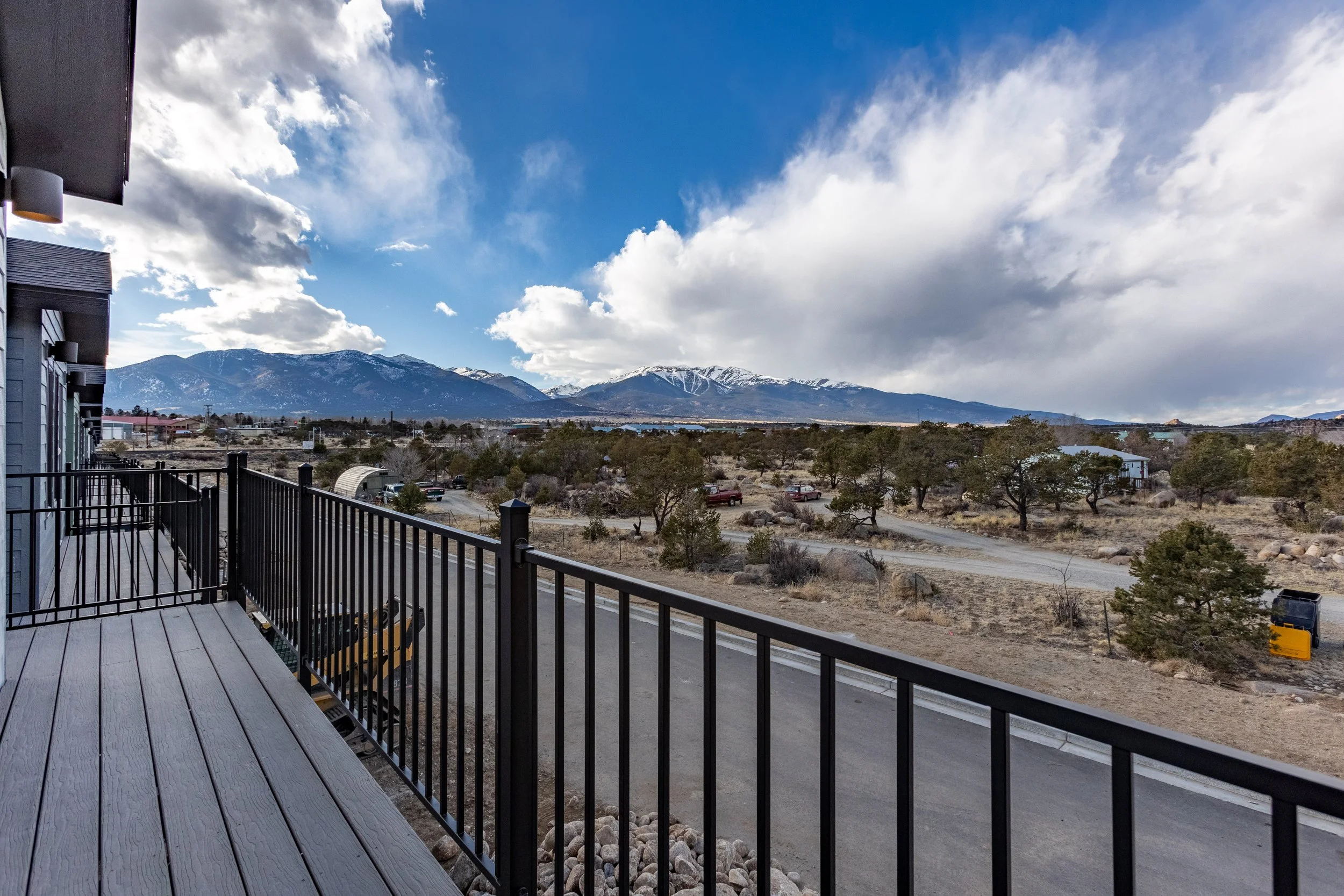 385 Walsh St - Exterior - LARGE - 30.jpg