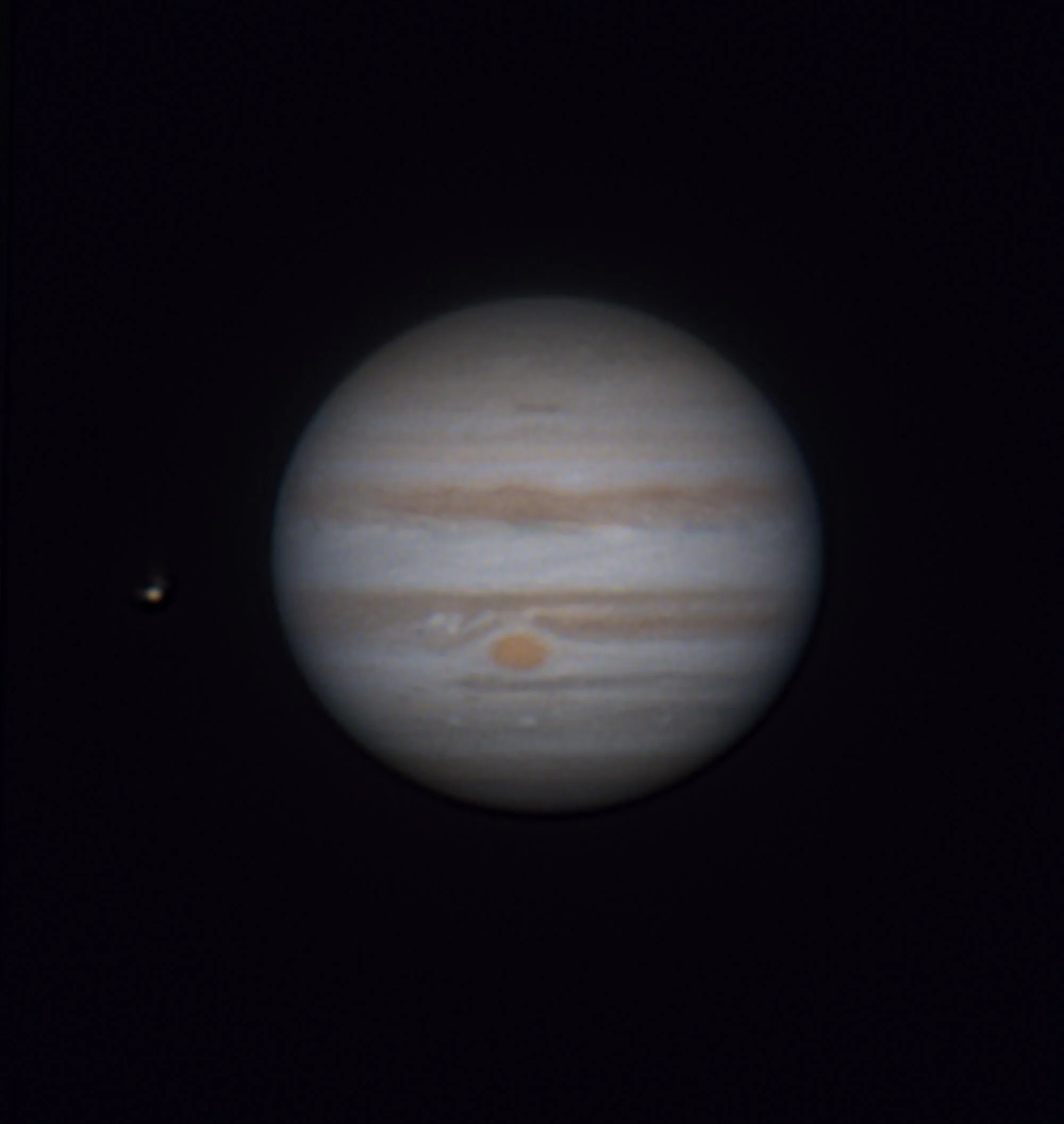 Final Shot of jupiter with IO.jpg