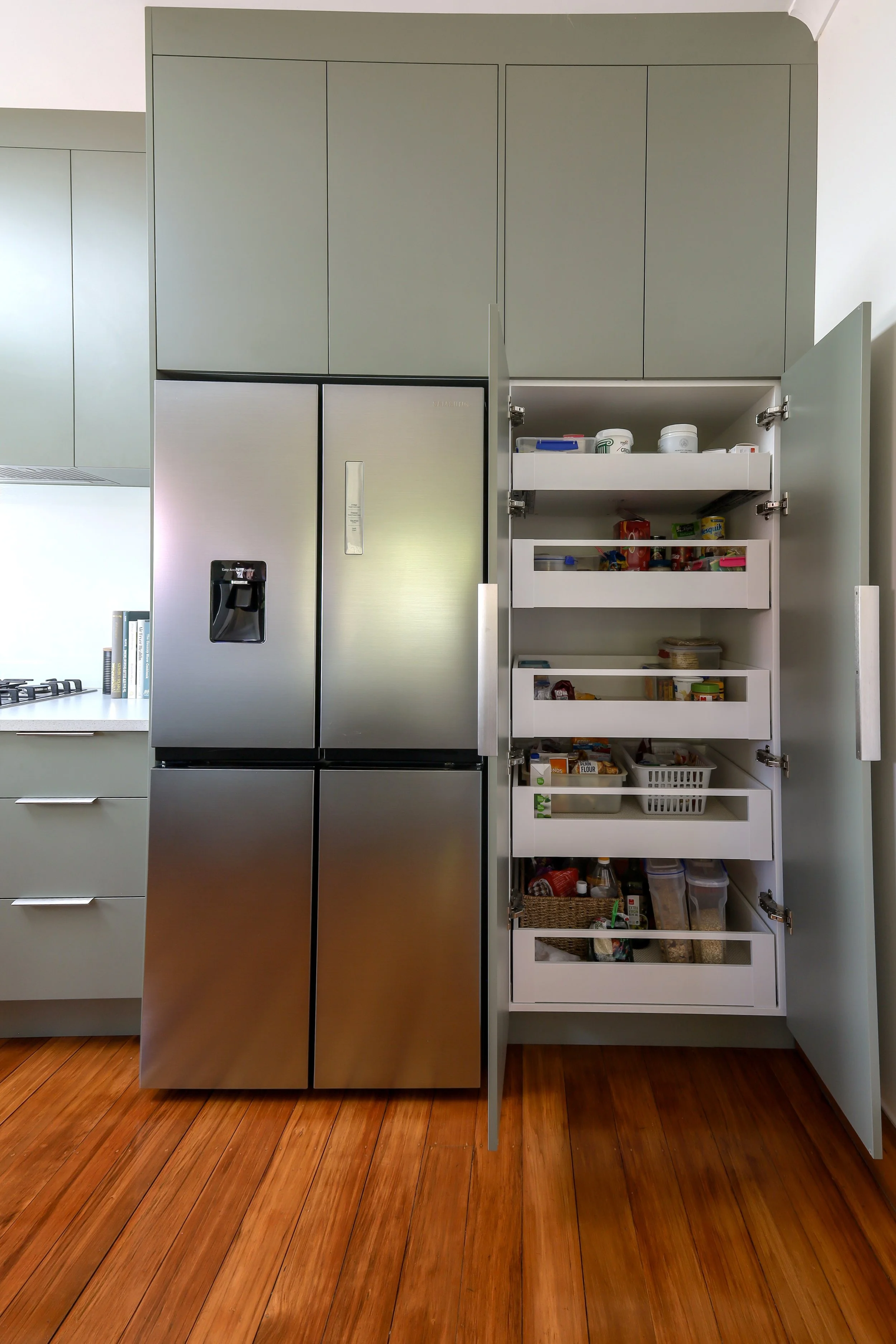 A gorgeous kitchen 11.jpg