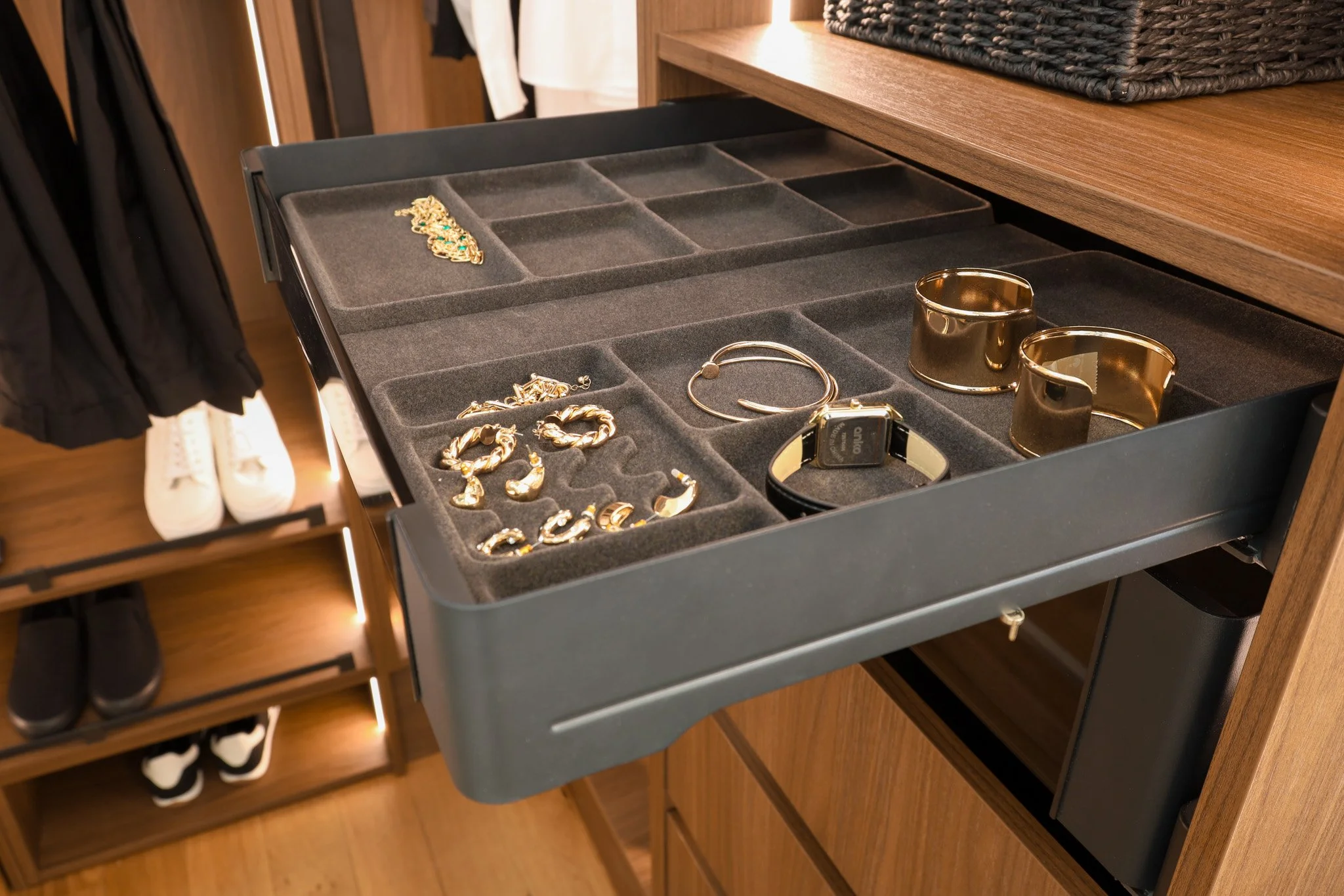 Showroom wardrobe 8.JPG