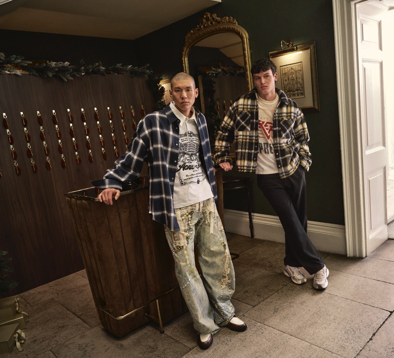 flannels-acne-represent-dual-christmas25 Large.jpeg