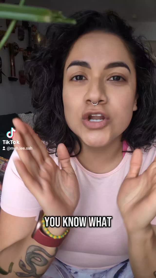 I said what I said. comment some dumb ish and you will get blocked. f*** the celebration of colonization and viol3nc3 in this country. This 'holiday' is all about yt freedom only.
#collectivewellness #socialjustice #firstgenlatina #latina #bipoc #h