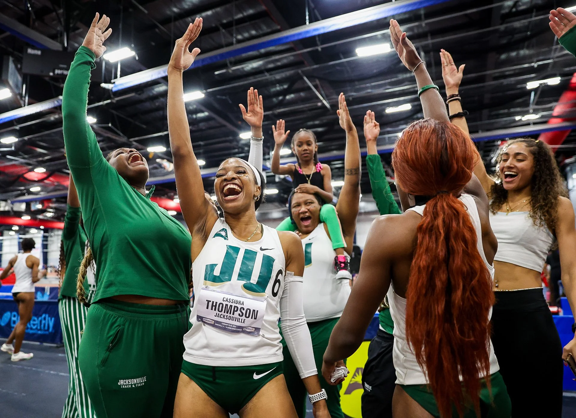 4x400M_Final_Women_240224_1359_AshleyRay.jpg