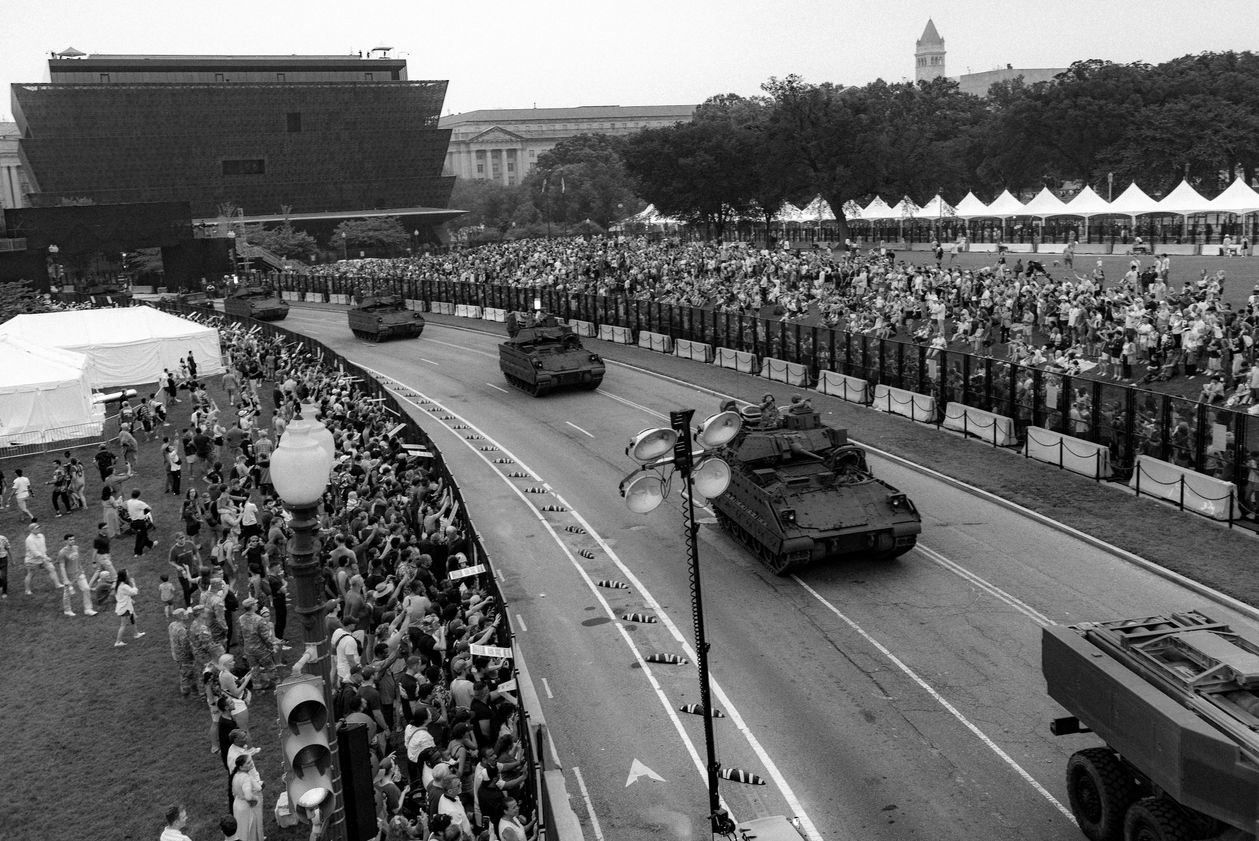 Tanks parade down Constitution Avenue, Washington D.C., 2025