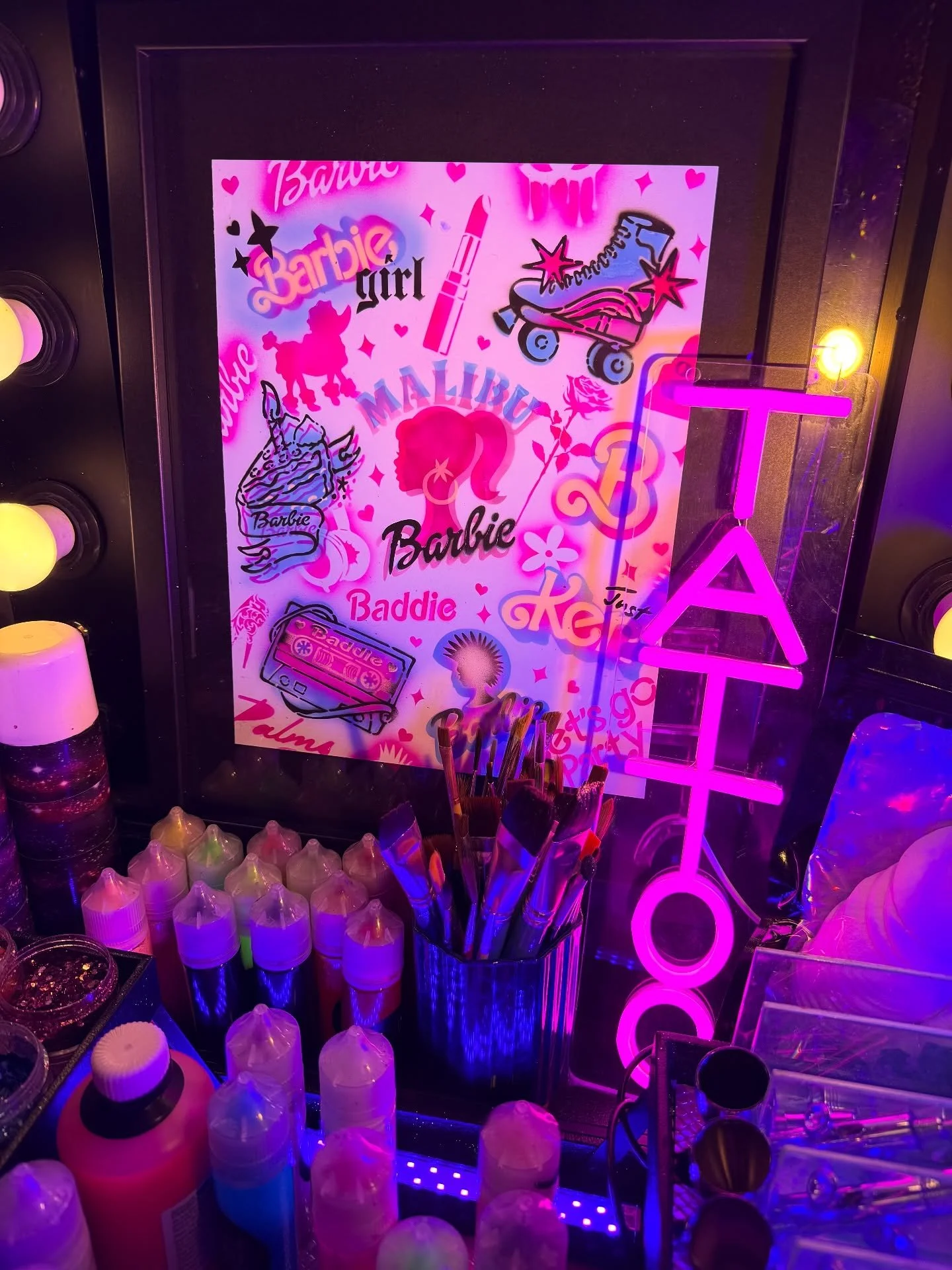 BARBIE PARTY 🥳 

Working on behalf of @popfusionevents 

#glitter #glamsquad #glamitup #airbrush #temporarytattoo #barbieparty