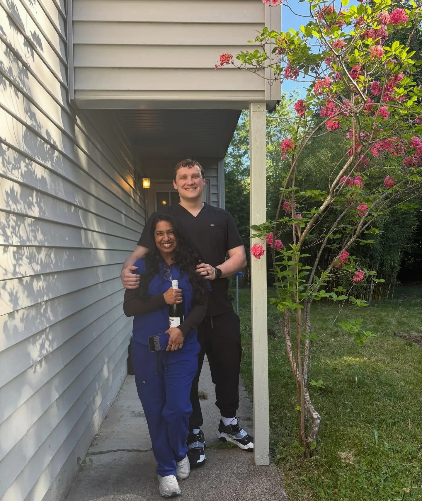 Congratulations to these two! Early morning key day with some Martinelli&rsquo;s to celebrate! 🔑🍾 The sun was out and so were the flowers. Their new yard is popping off with blooms just for them! 🌷🥳