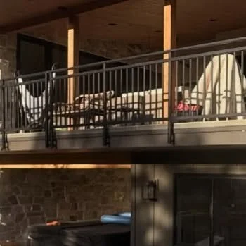 Balcony railing