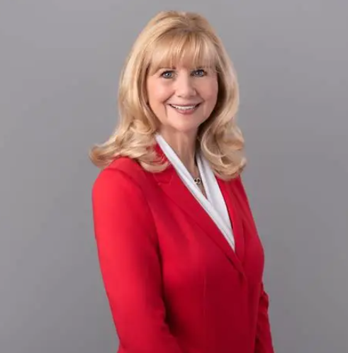 Maria Holmes