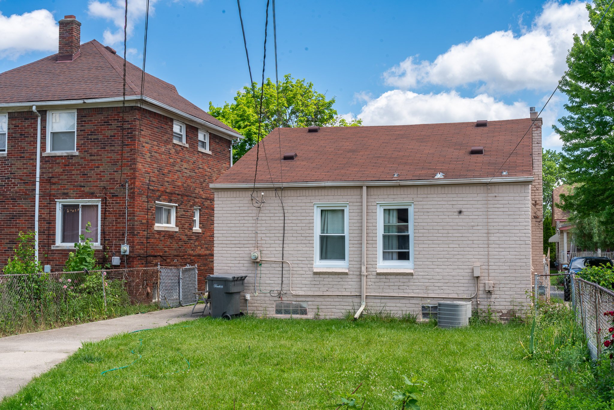 backyard to house.jpg