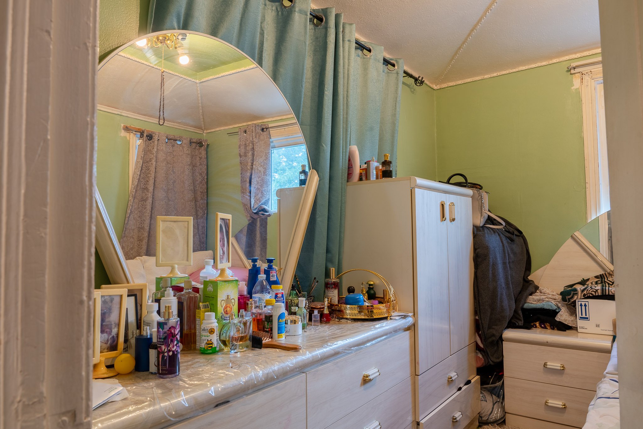 bedroom.jpg