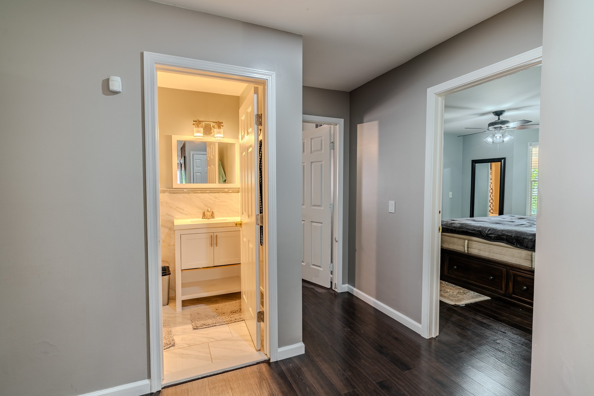 hallway2.jpg