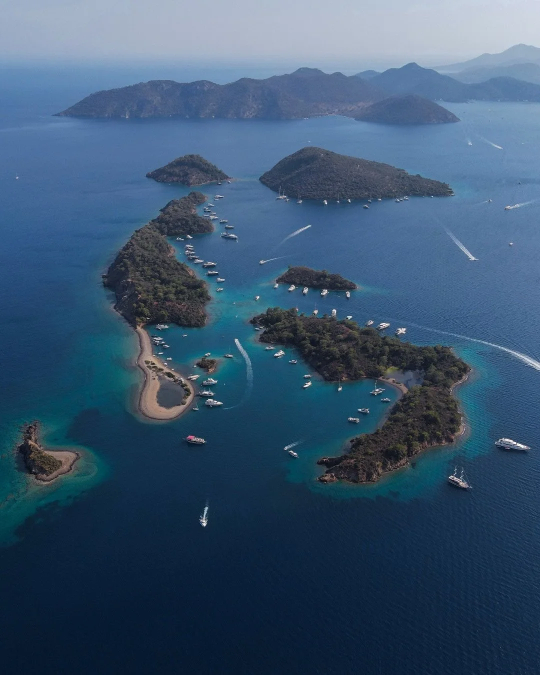 Checking in ⚓️

A real, honest moment with yourself can change everything. 

Always focused, energy tanks on overdrive, high demand for patience and presence. Somewhere in the middle of life at sea, you can lose track of how you&rsquo;re actually doi