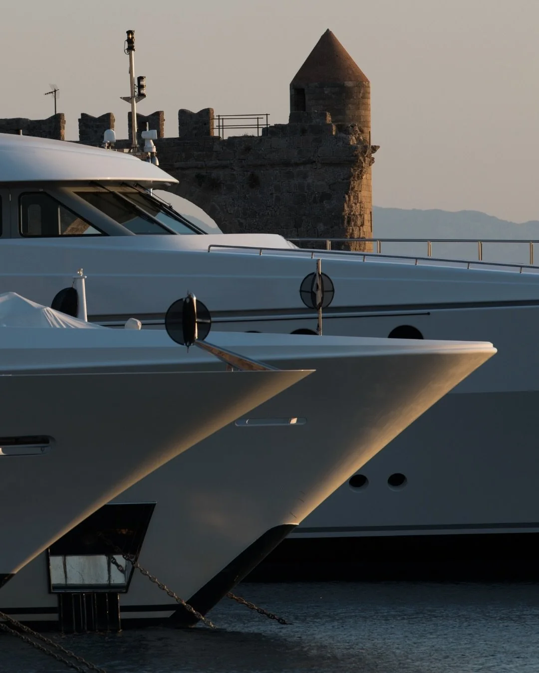 Burnout looks different on everyone. 

It doesn&rsquo;t arrive all at once.  It can show up in the exhaustion that just won&rsquo;t shift, the early mornings, back-to-back charters and smiles you put on despite the exhaustion.

Whatever the season, H