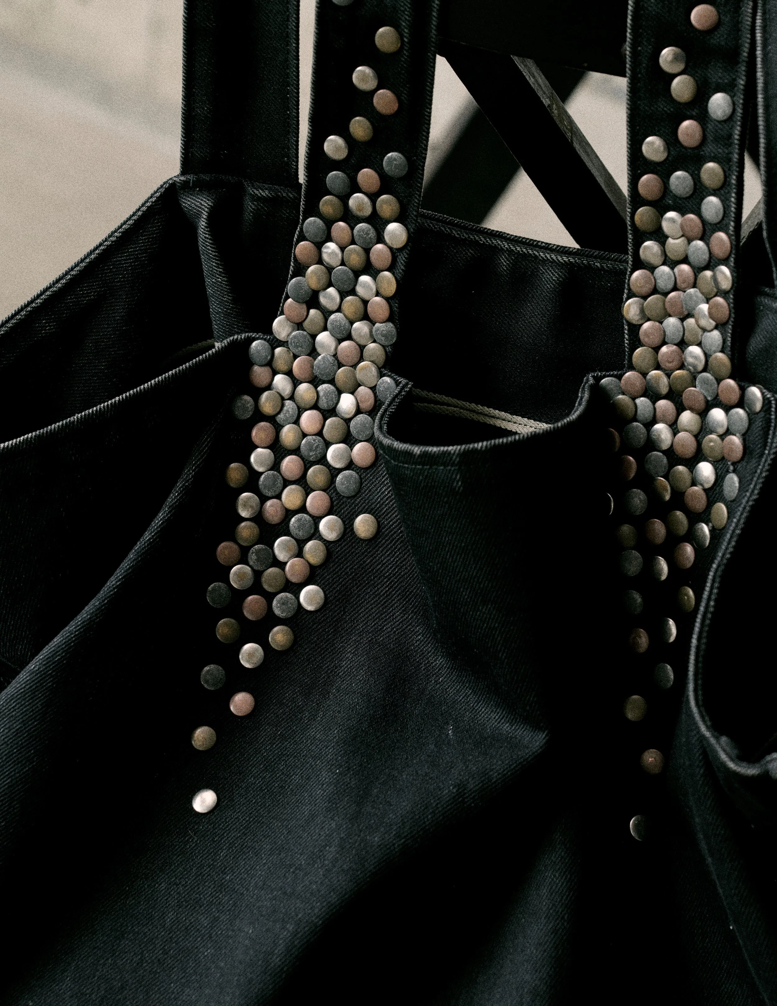PRETTYRELICS-SS27-LOOKBOOK-WWW32.jpg