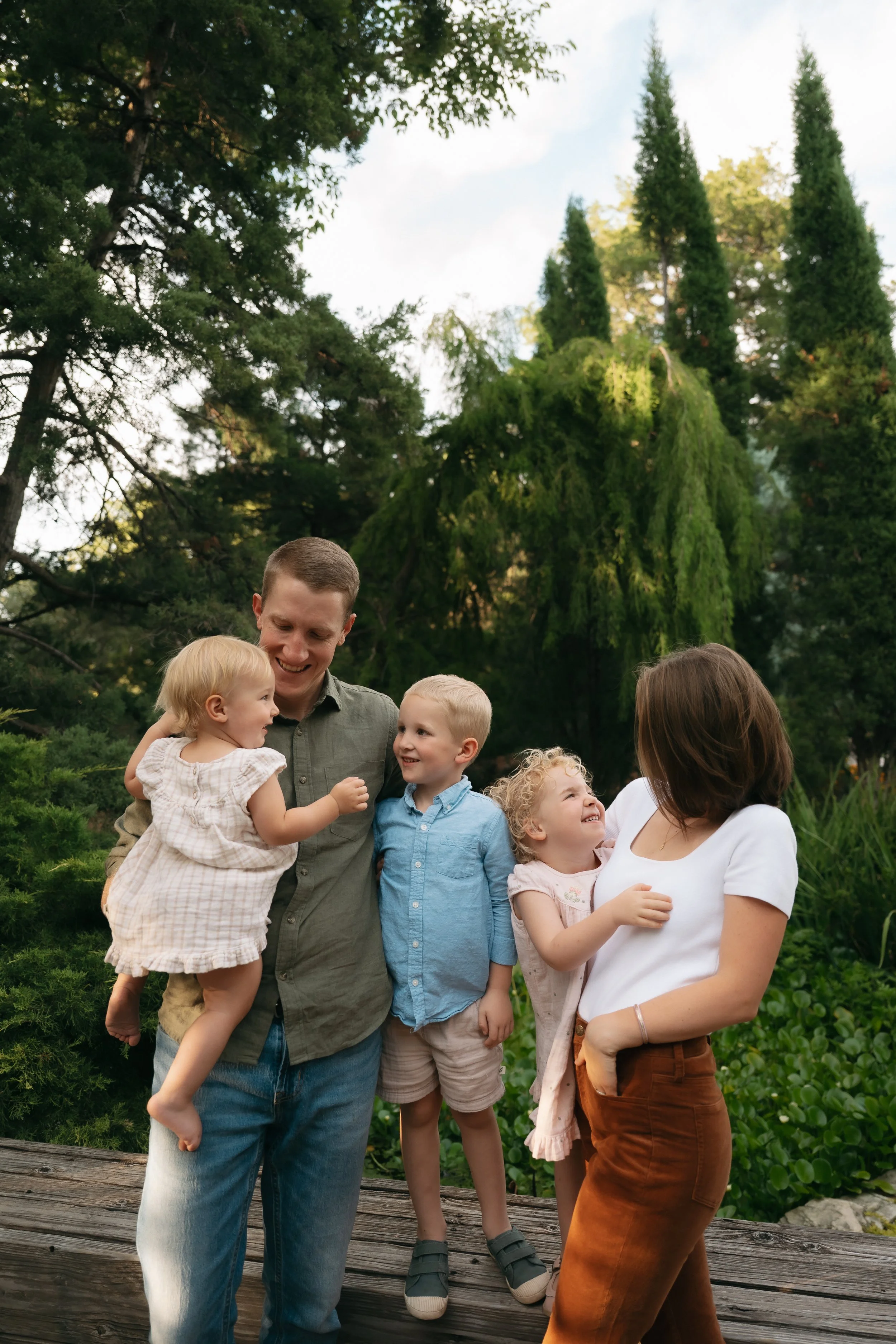Seaton Family session at Botanica in Wichita, KS