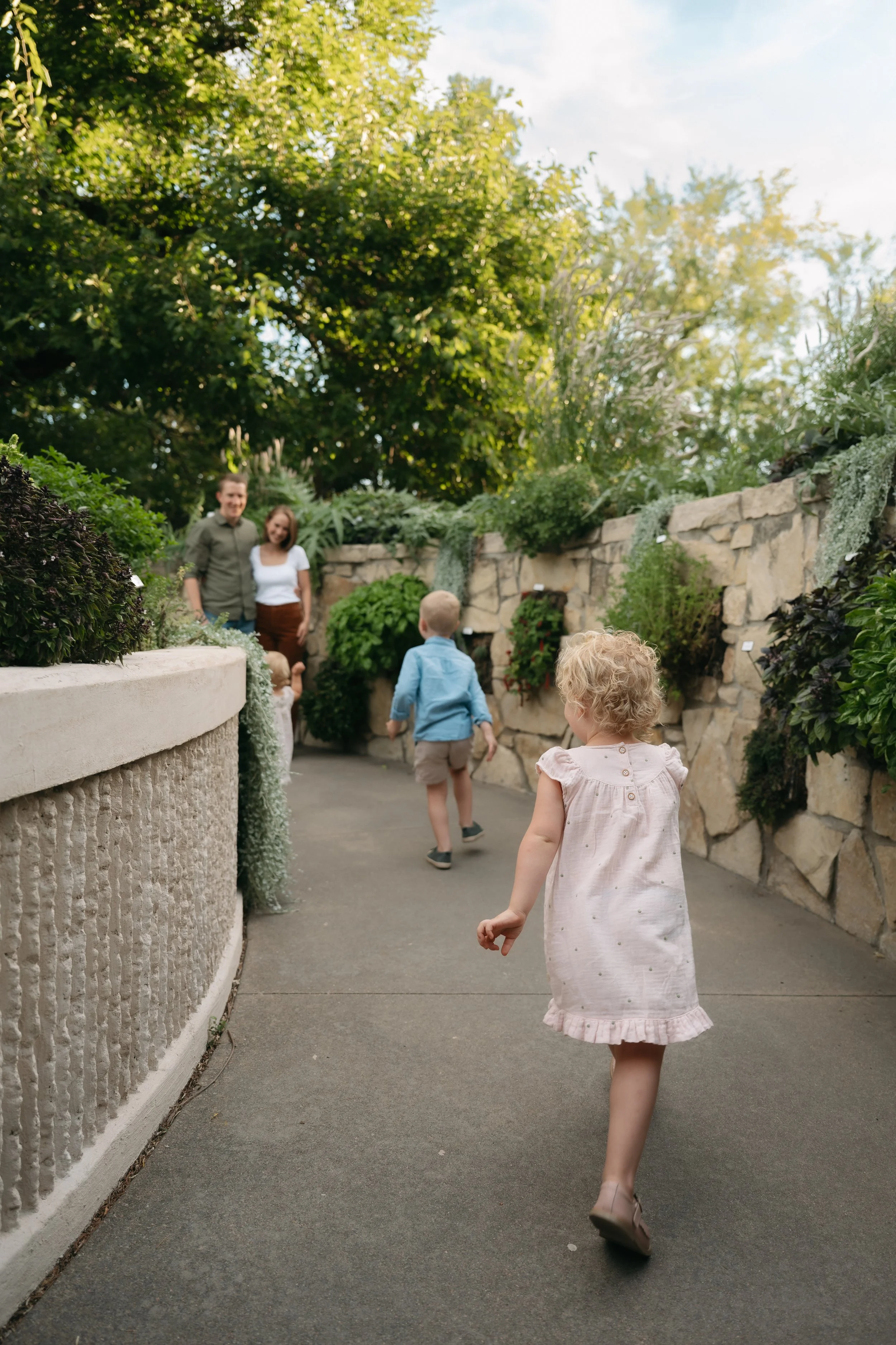 Seaton Family session at Botanica in Wichita, KS