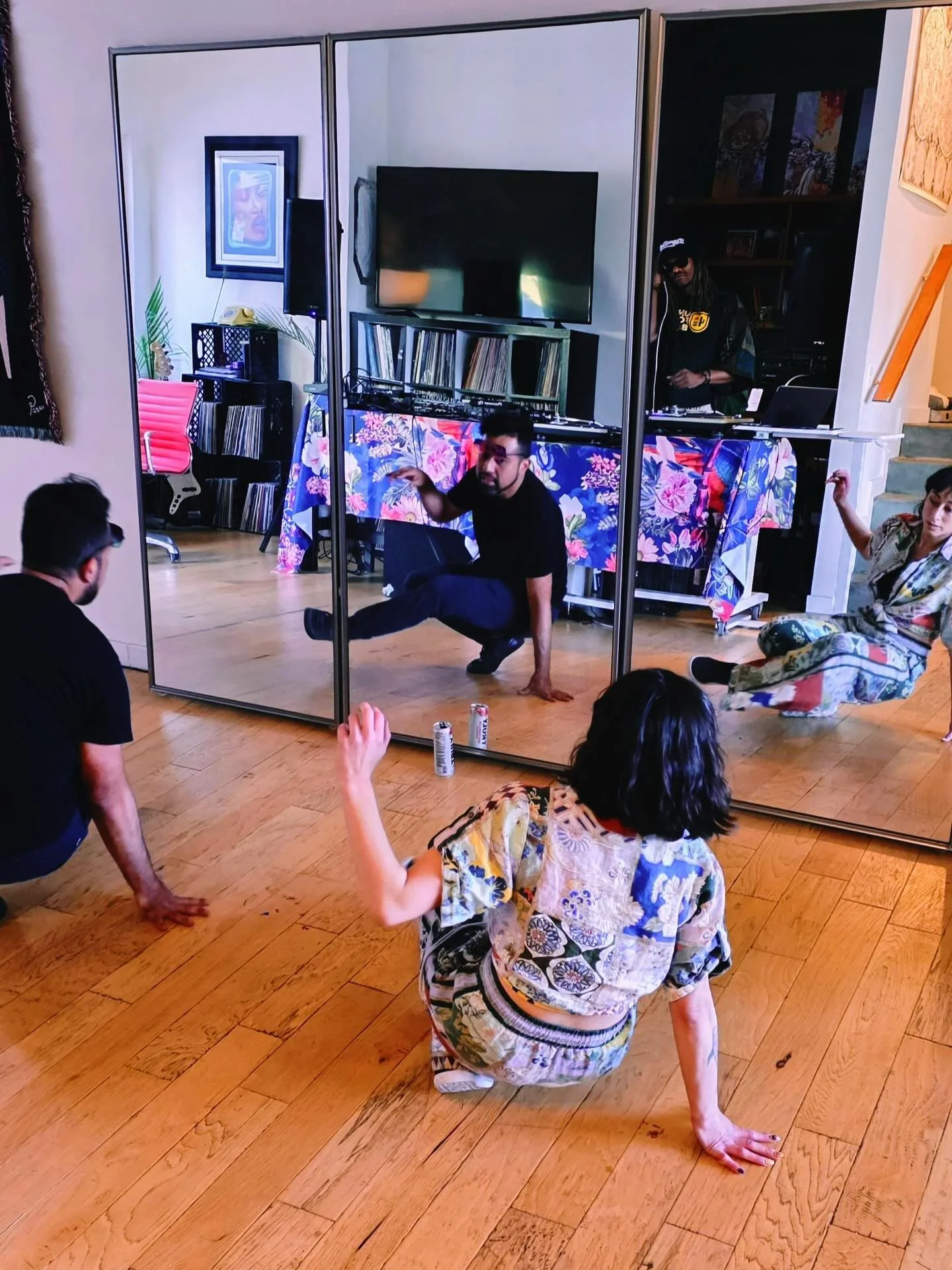 I picked up some new moves! @freecloud1 🪩🎉 

@djunieq on the mix